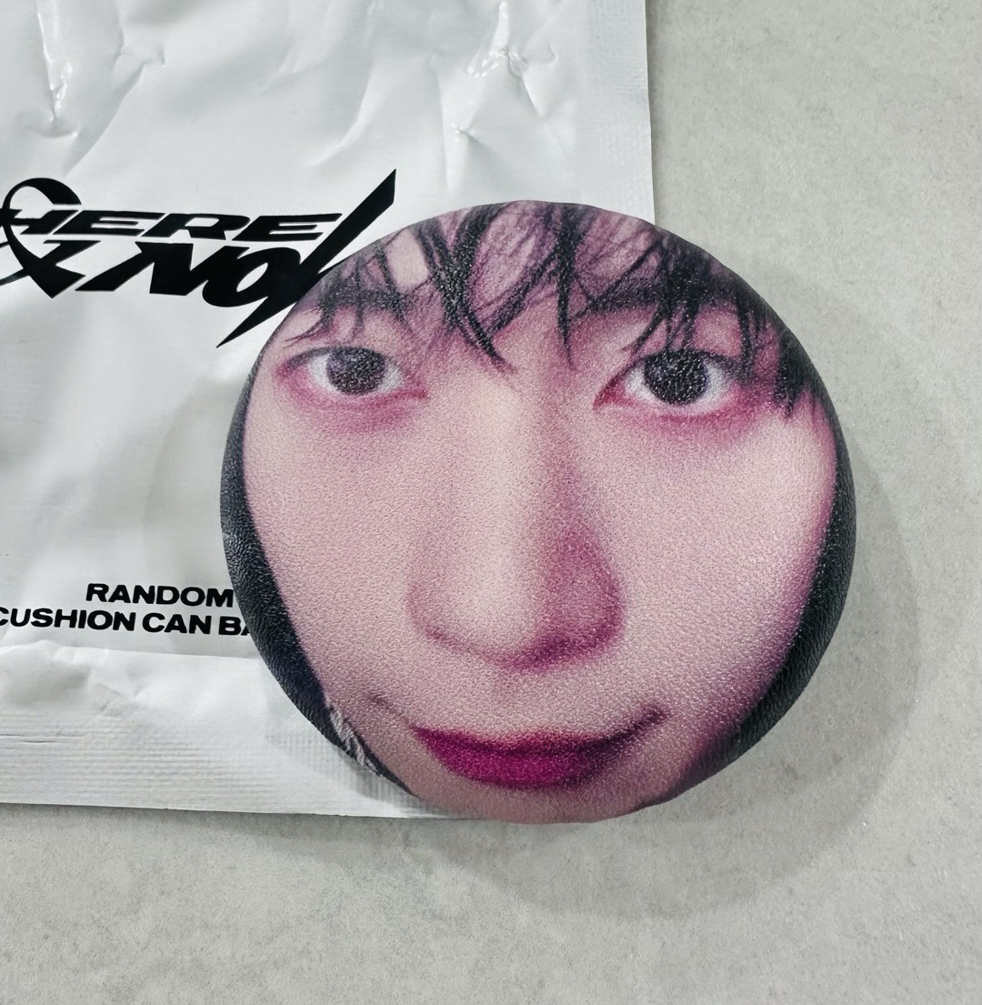 ZB1-二巡大臉徽章（昊）