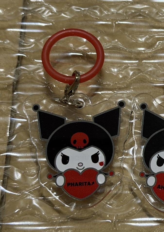 (現貨)隨機姓名吊飾 Pharita