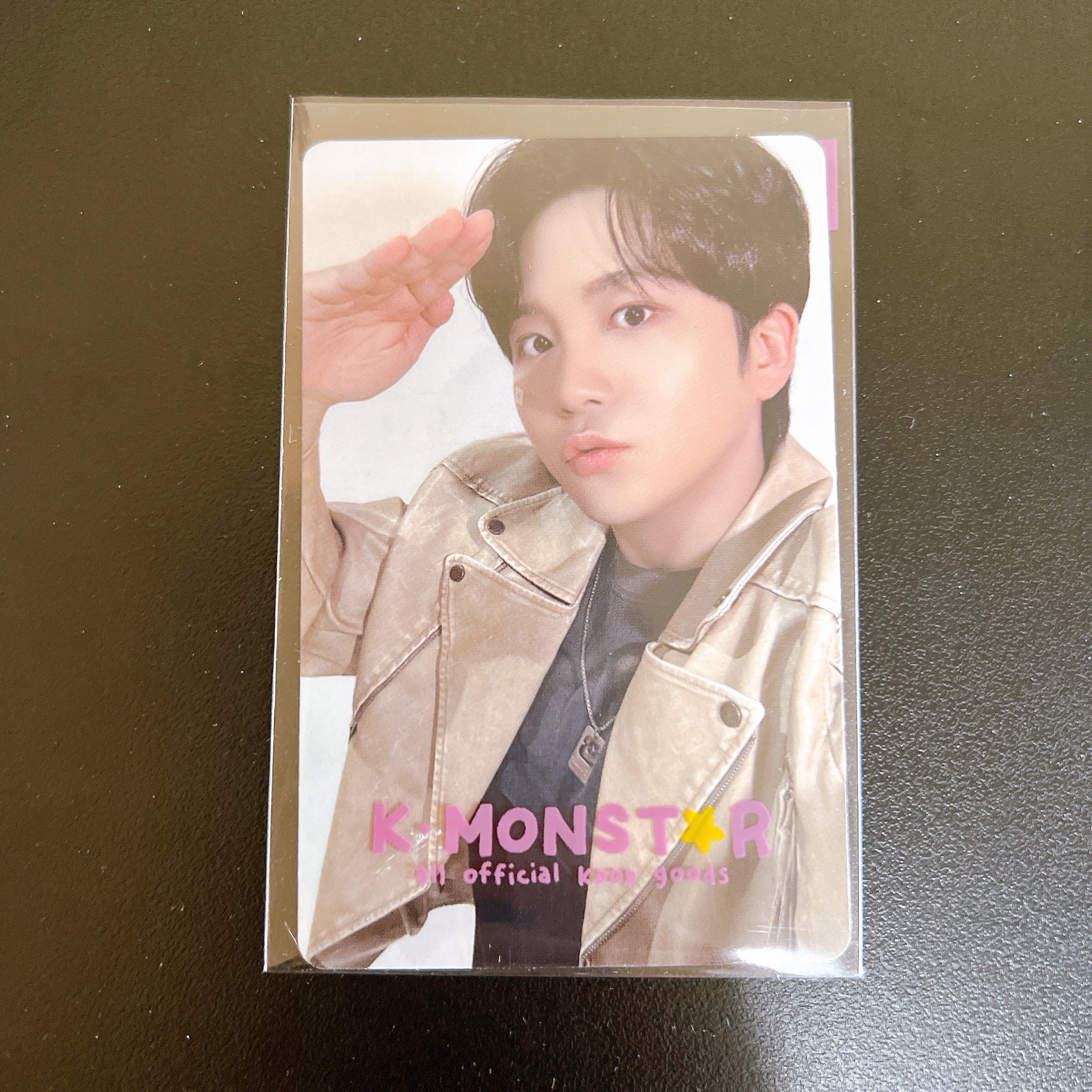 快閃店小熊敬禮