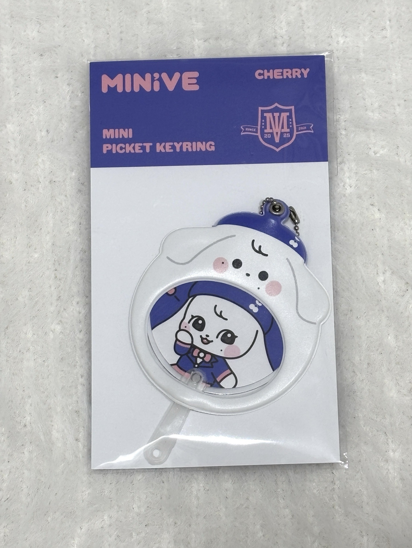 minive員扇子吊飾