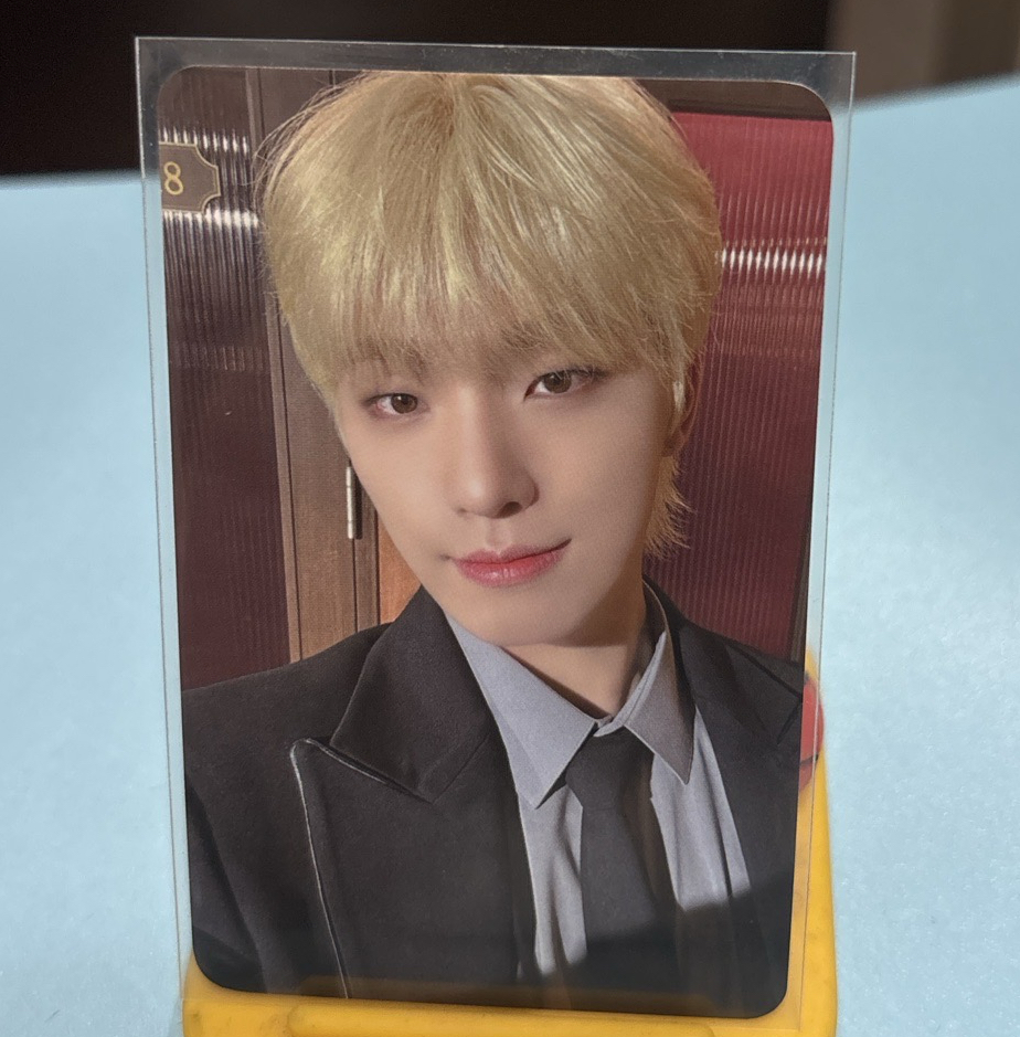 follow again 克拉粽 燦