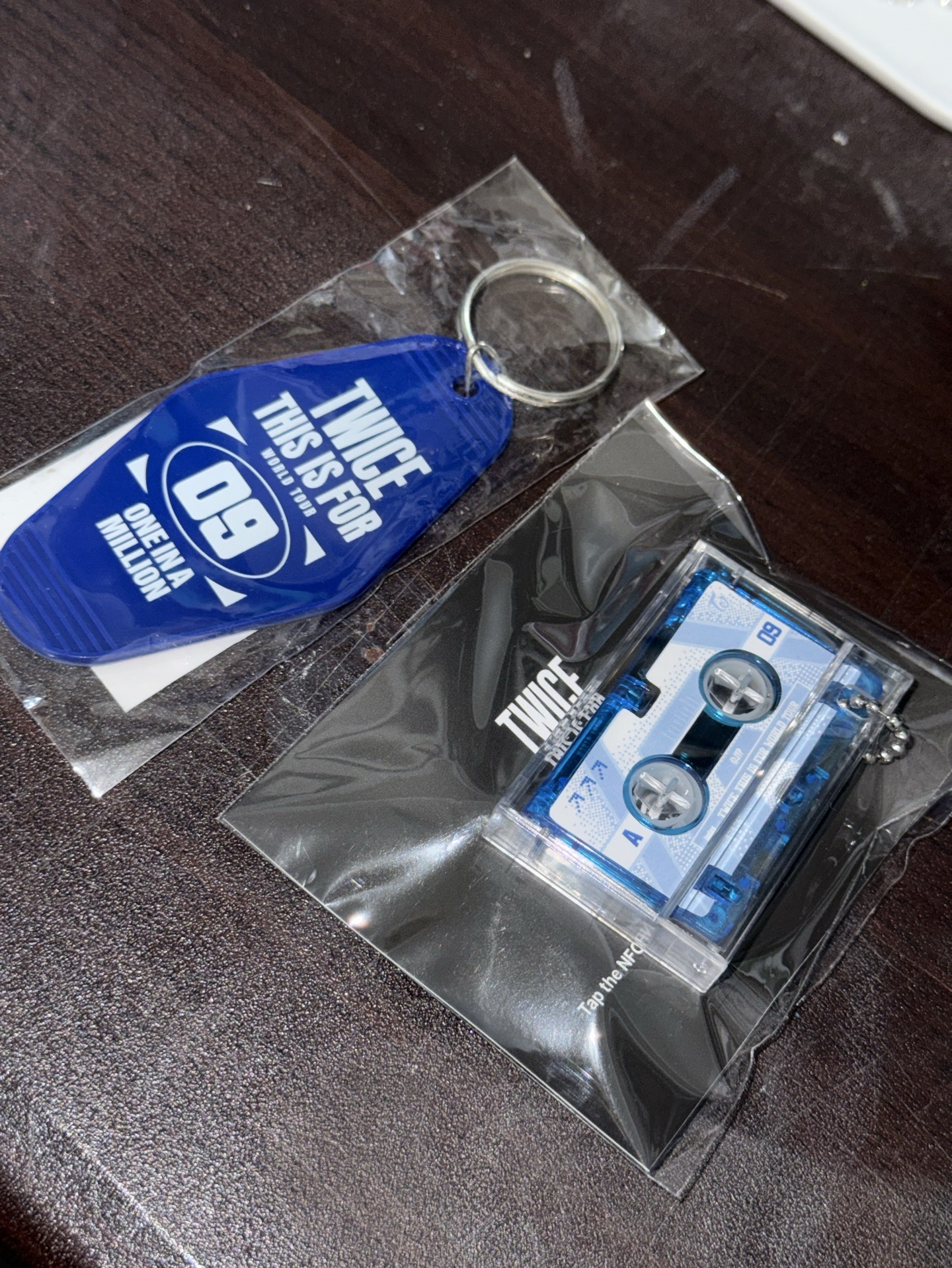 TWICE 台北快閃店