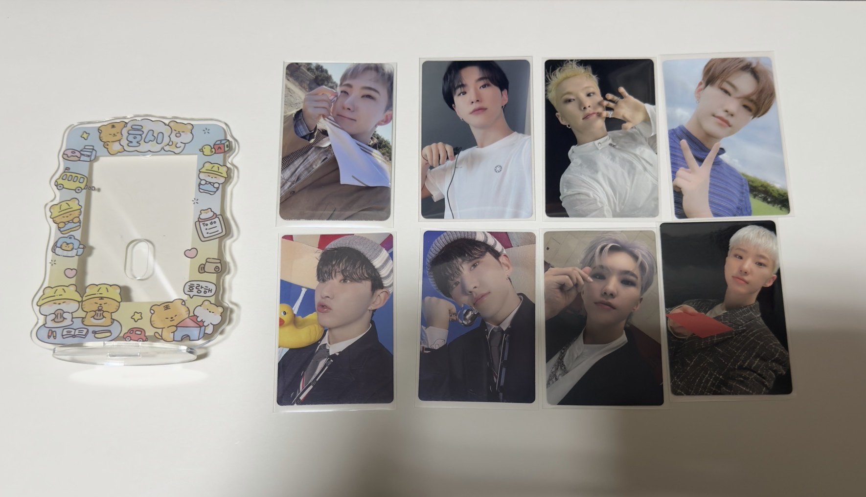 順榮小盤 假哭榮 遙控器榮 鴨子榮