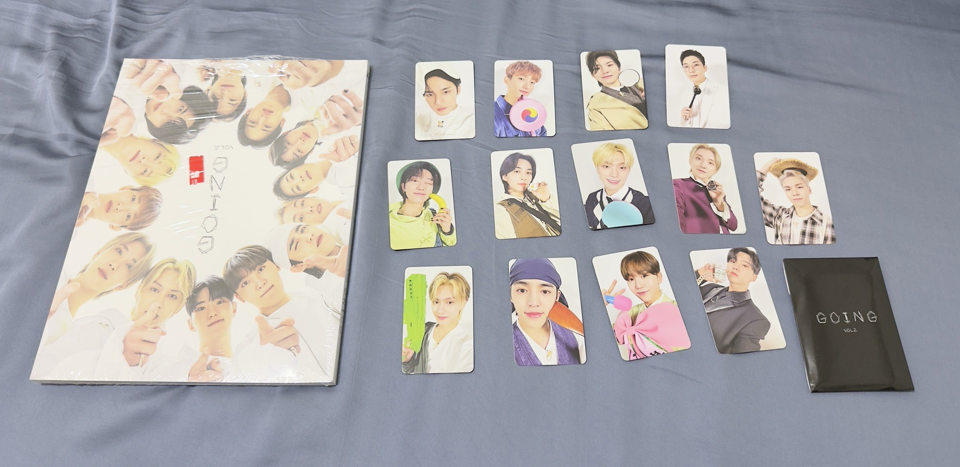 going 2.0 雜誌+黑組小卡全