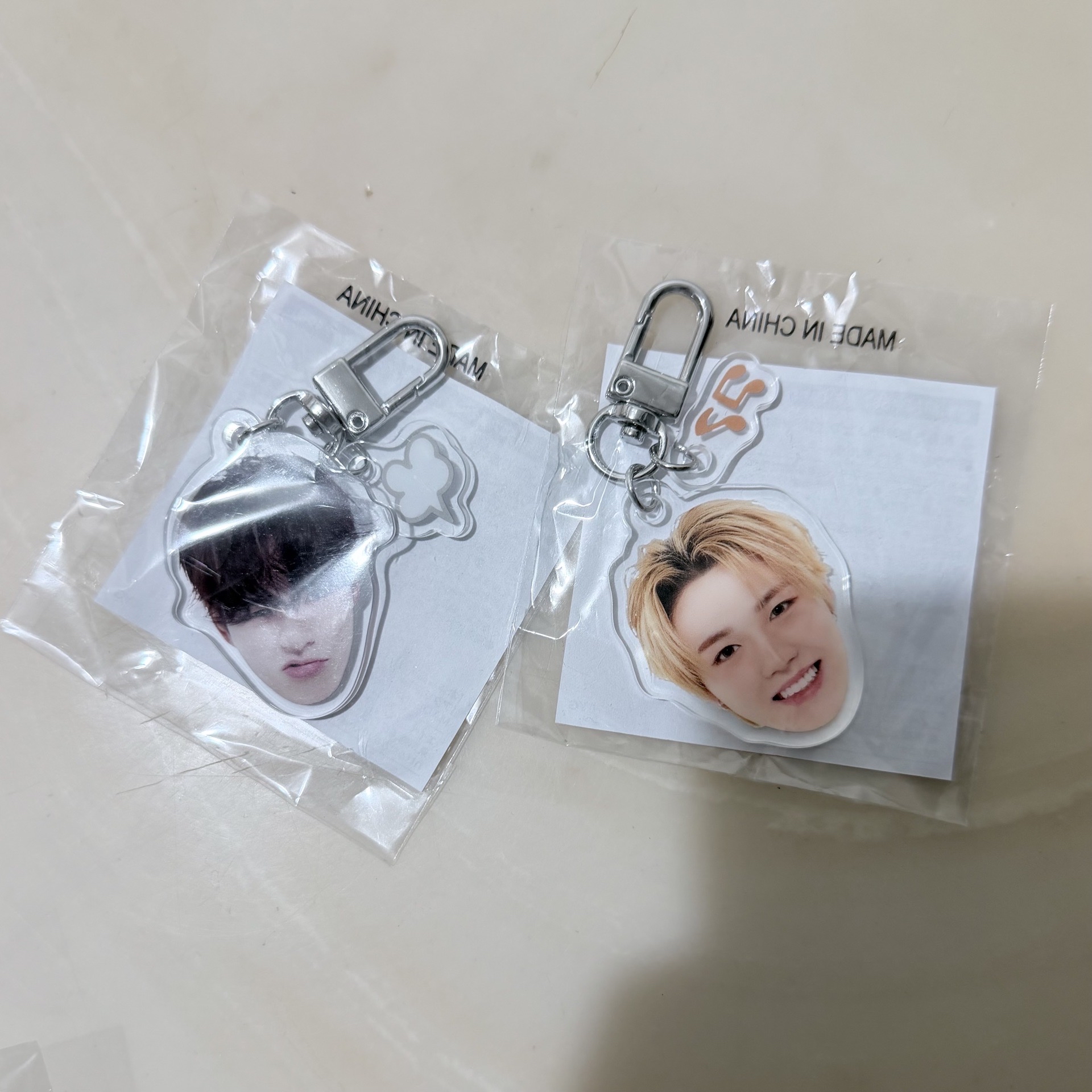 尹材赫 金道榮 喜怒哀樂吊飾