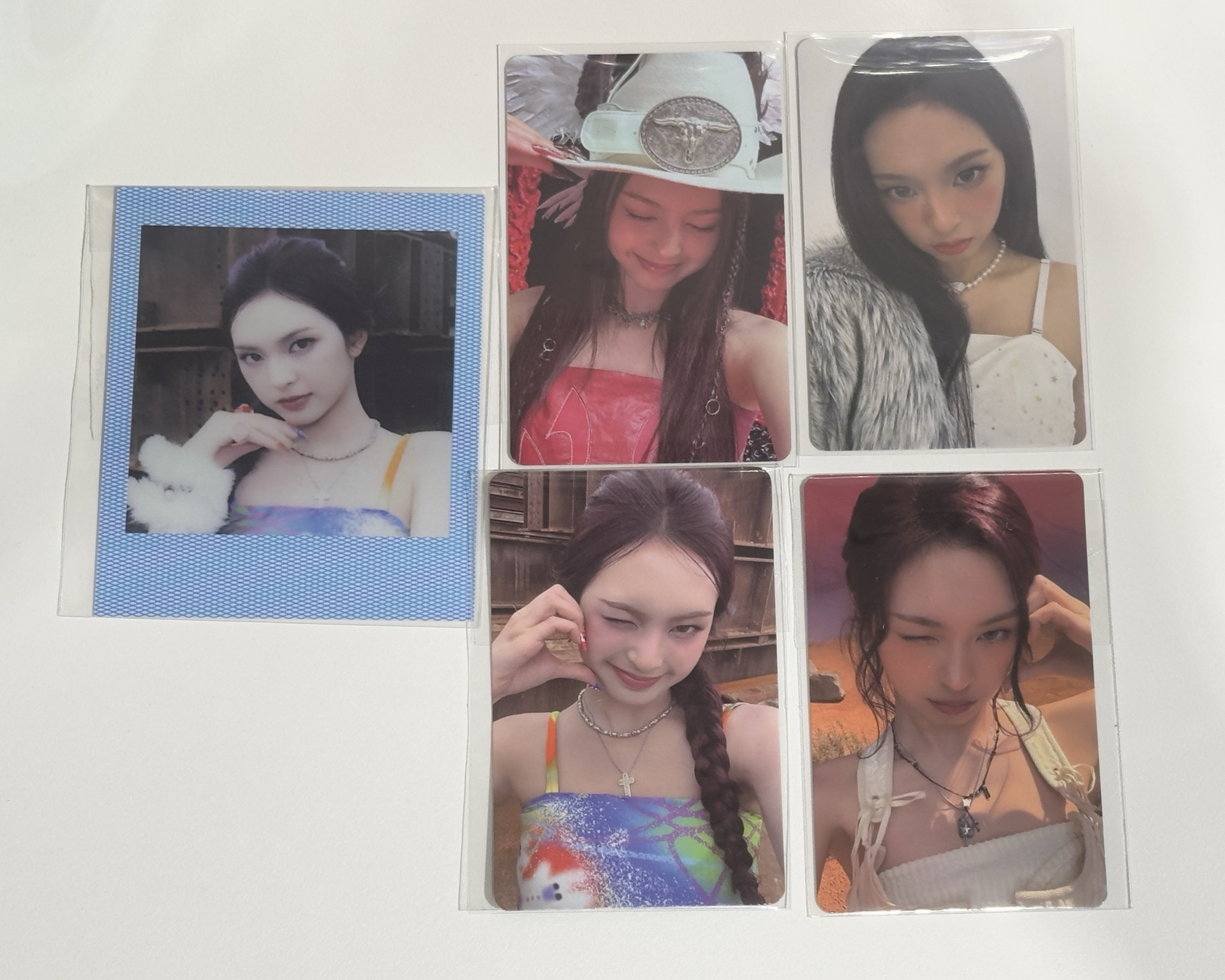 現貨 球卡+美瞳+卡冊卡+藍黑球+滿額 柒