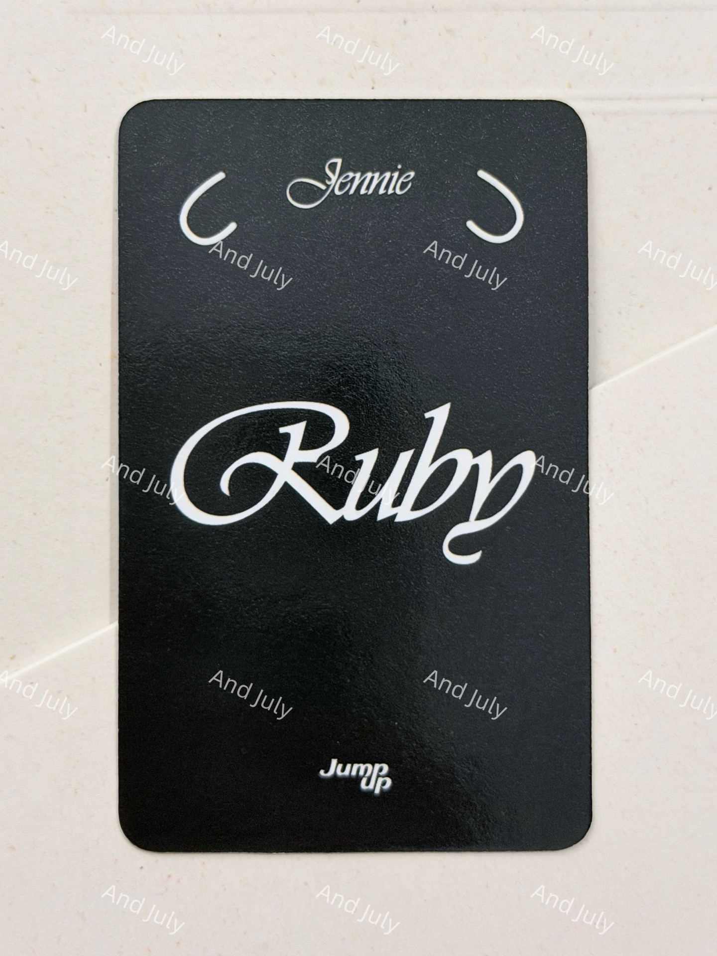 JENNIE Ruby JU幸運卡