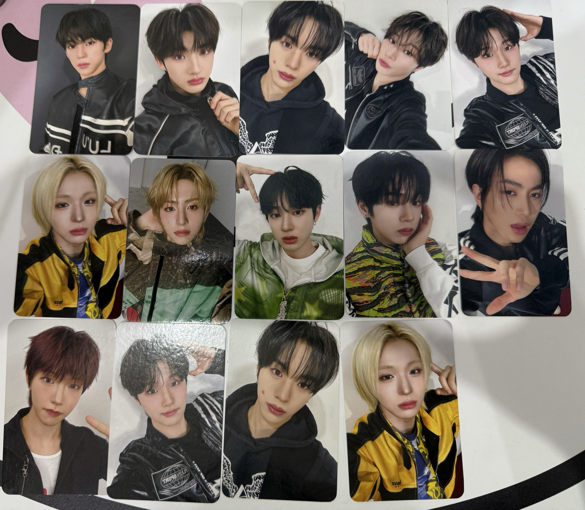 idntt 台北入場卡卡包卡