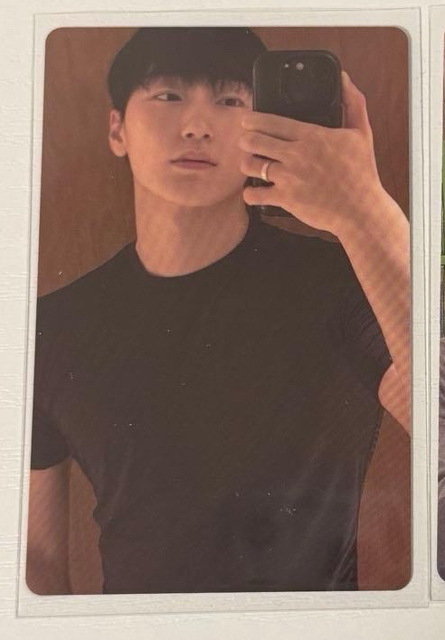 脆傘自拍再一張