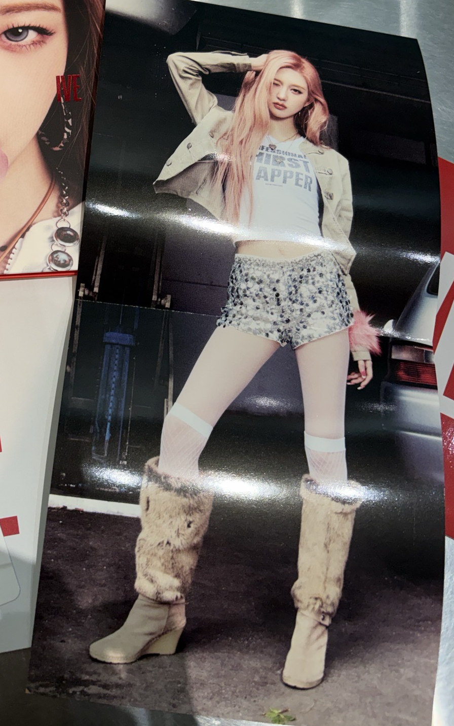 單封海報 秋 僅海報