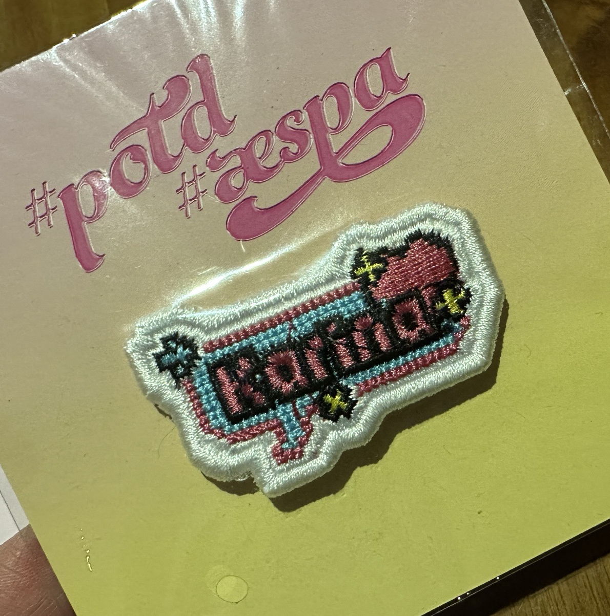 展會帽T刺繡（柚）