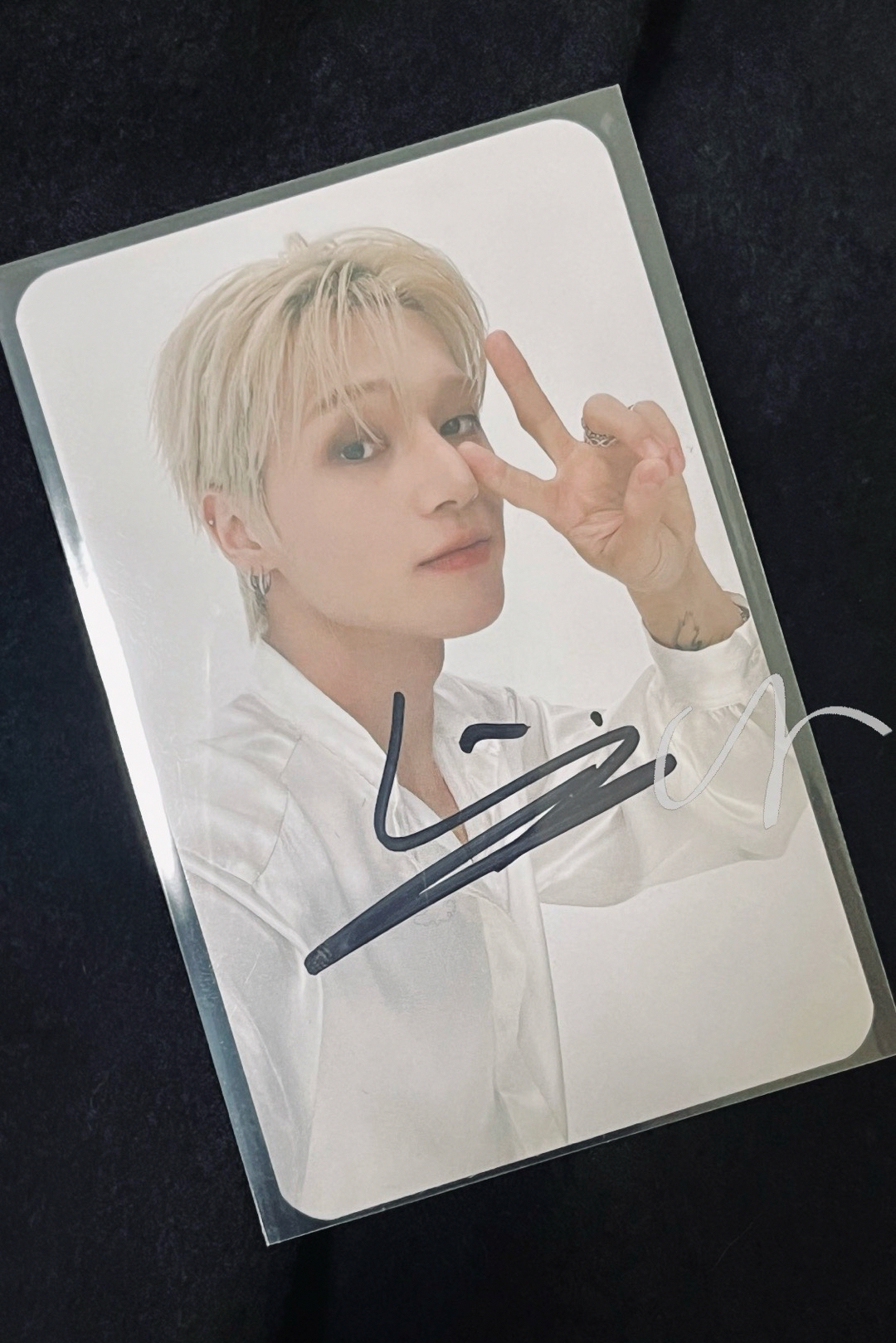 IYF 亞巡入場卡親簽 友榮