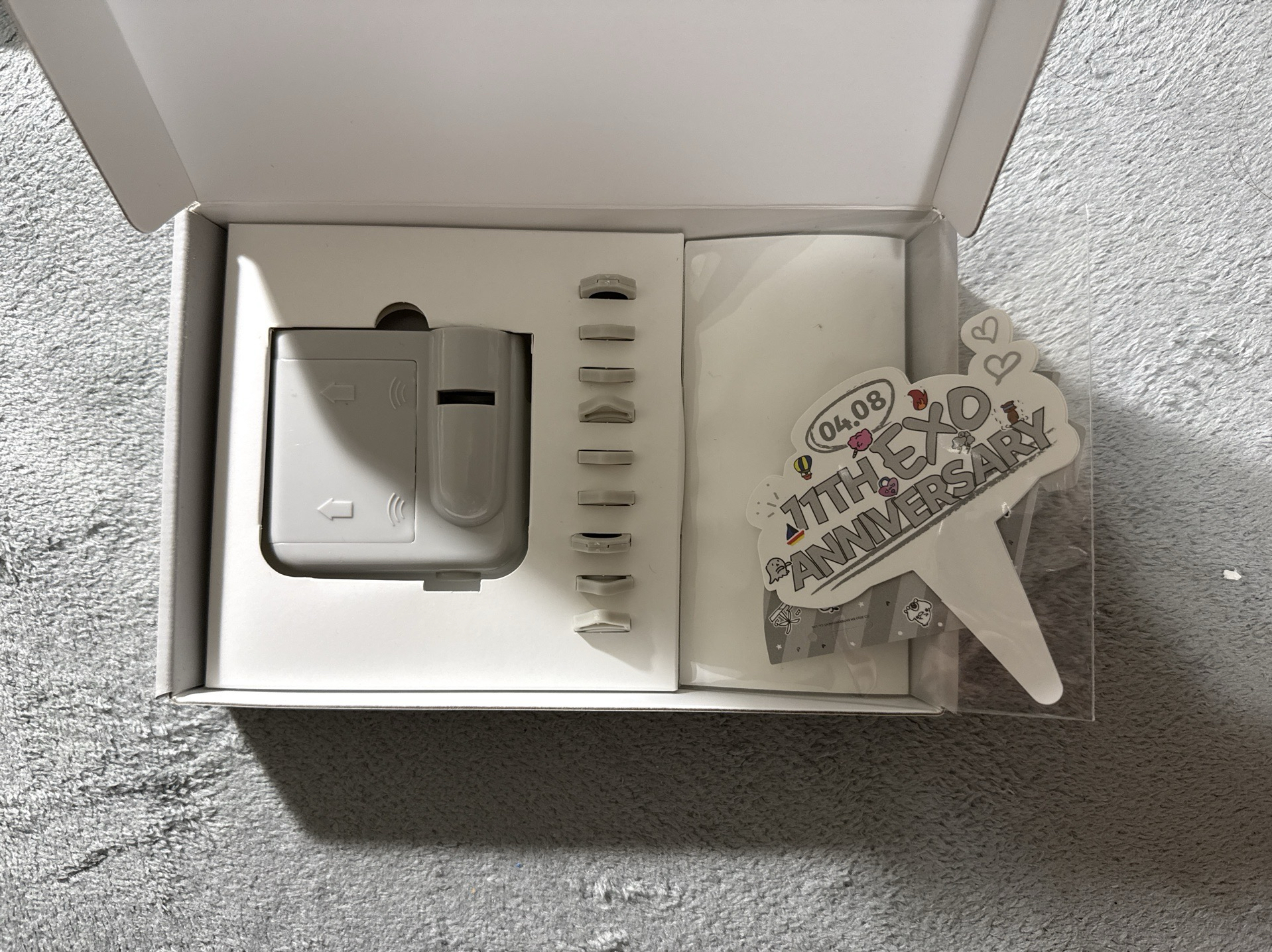 11th 迷你 投影機 