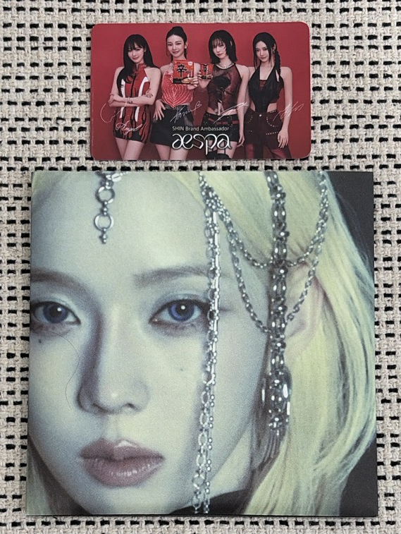 正規一 專輯 Poster Ver.