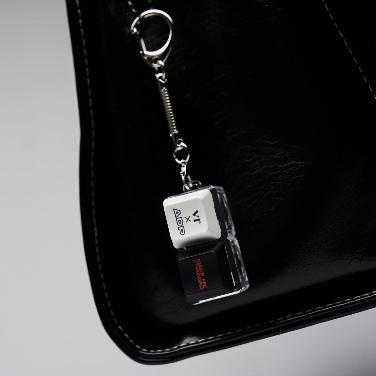 ADP VT 代言 鍵帽吊飾 OLIVE YOUNG