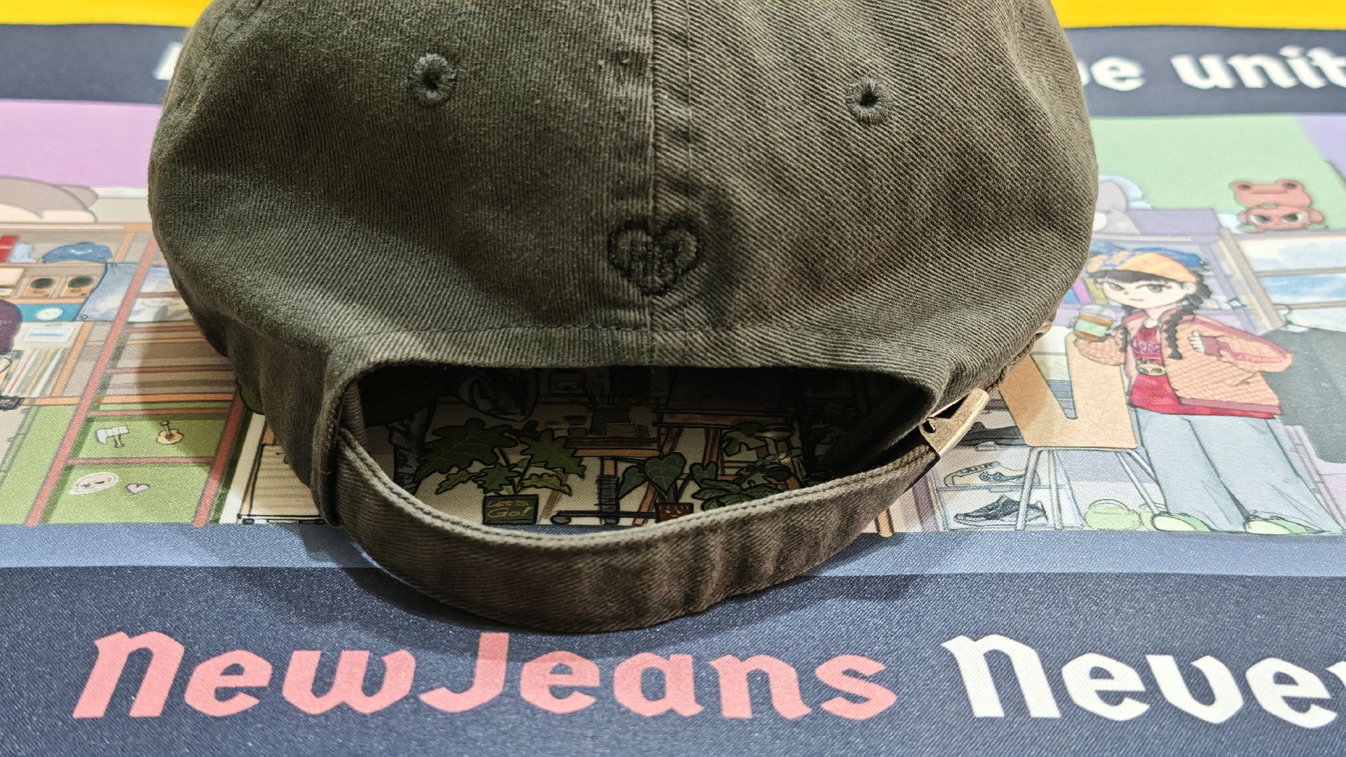 NewJeans 飛天小女警聯名棒球帽 - Haerin貓貓 THE POWERPUFF GIRLS x NJ