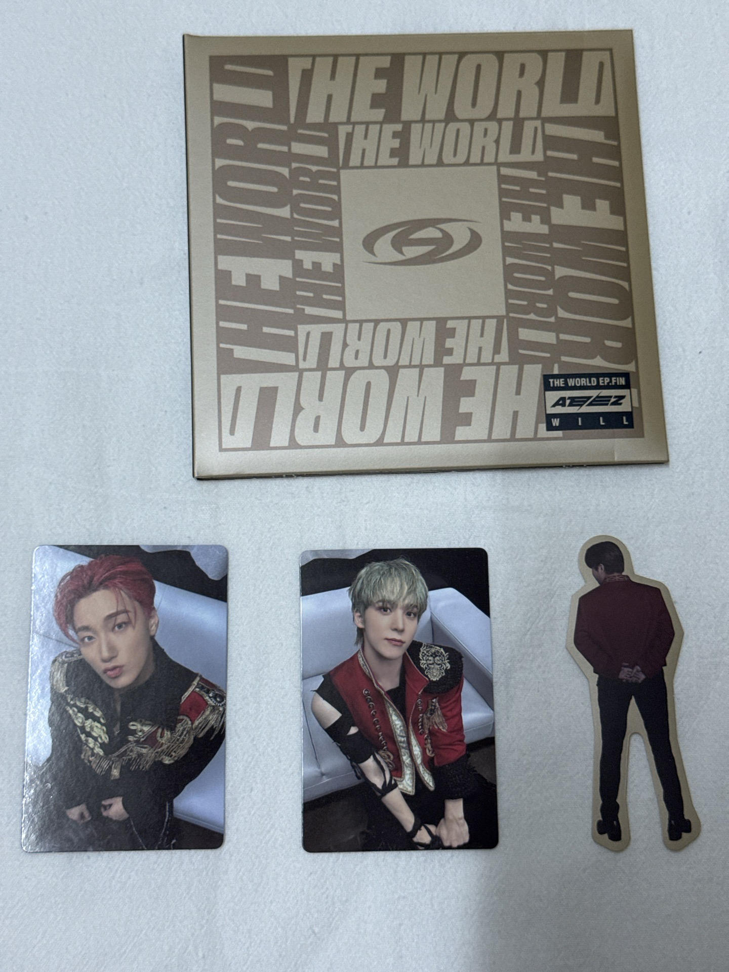 ateez will全專 坐坐卡潤傘 鍾貼紙 中單封