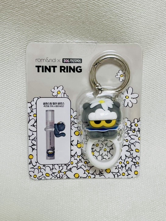 zoa 彩妝滿額禮吊飾