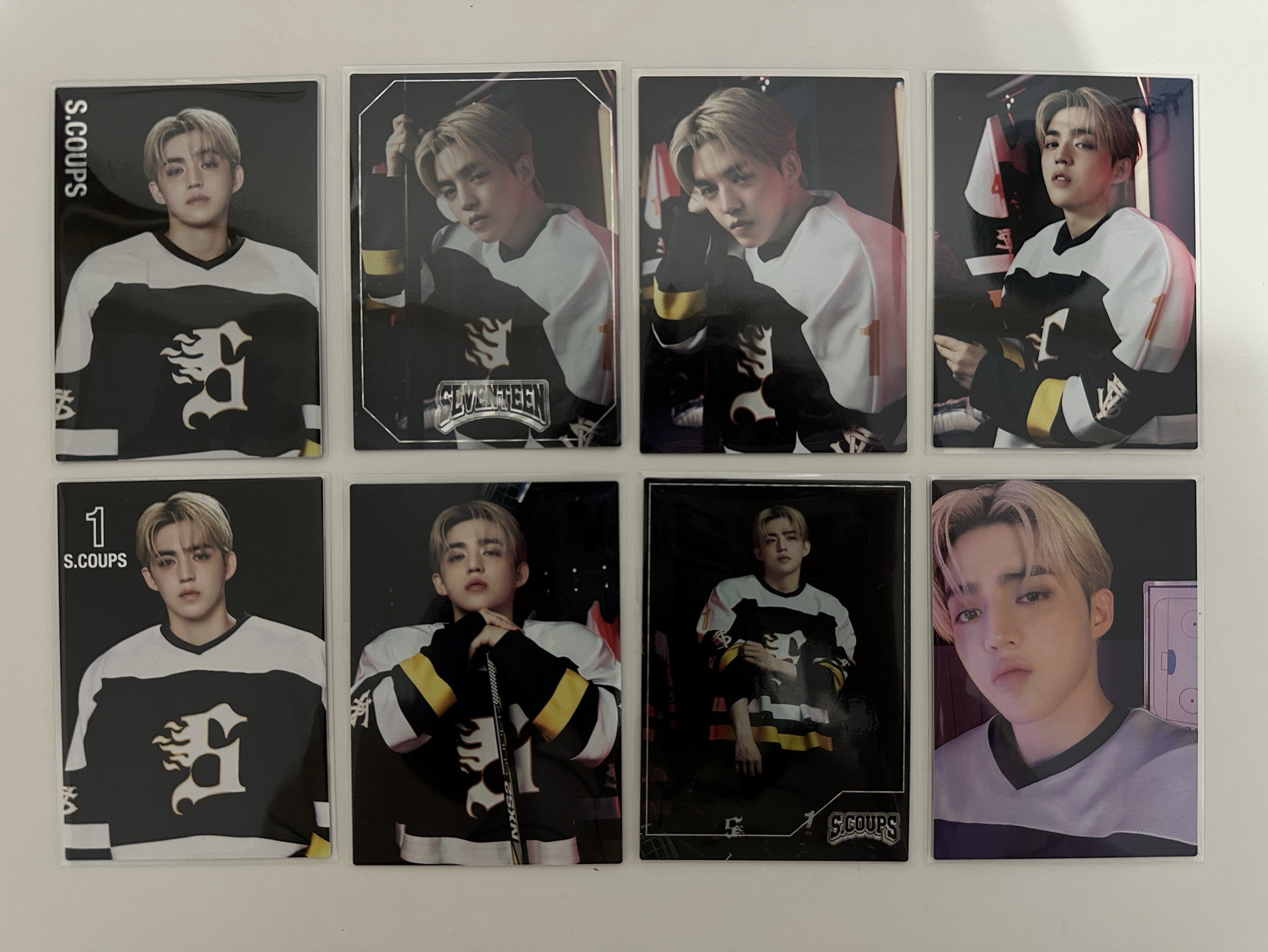 💗現貨💗S.coups 25home 隨機卡 徽章