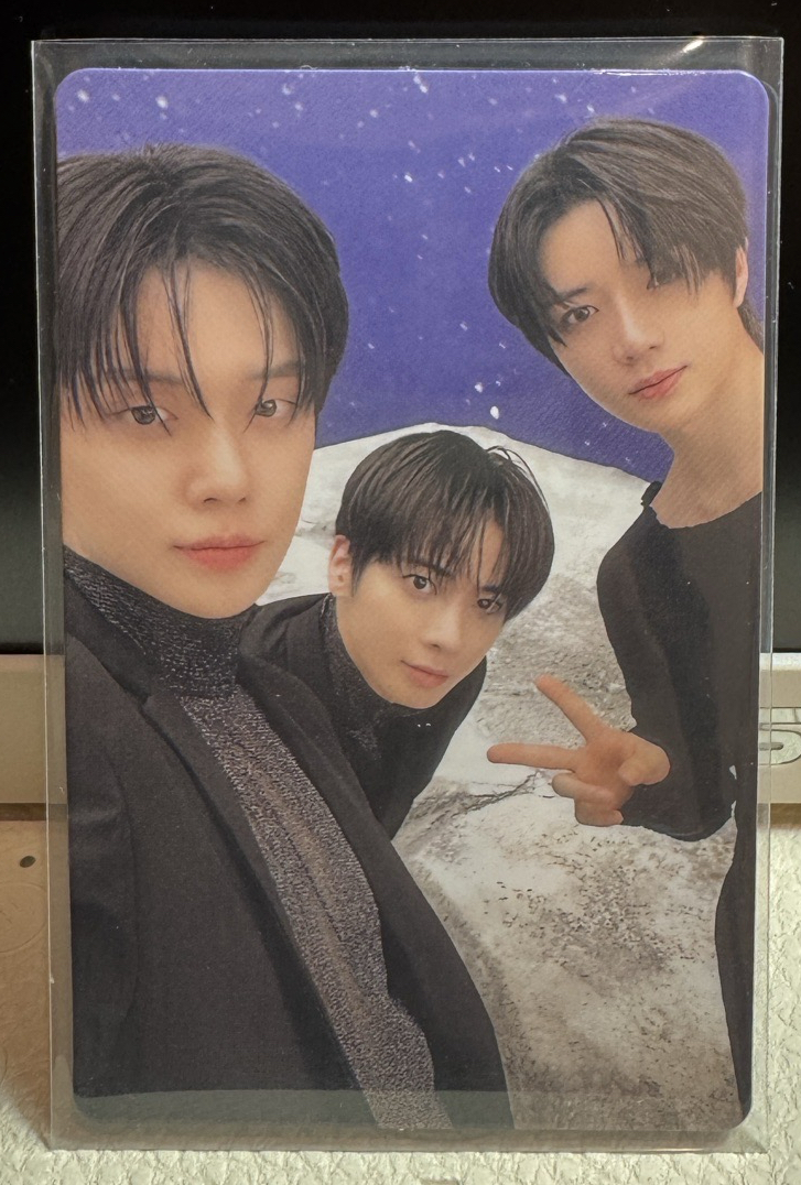 TXT四巡隨機小卡💙竣圭顯