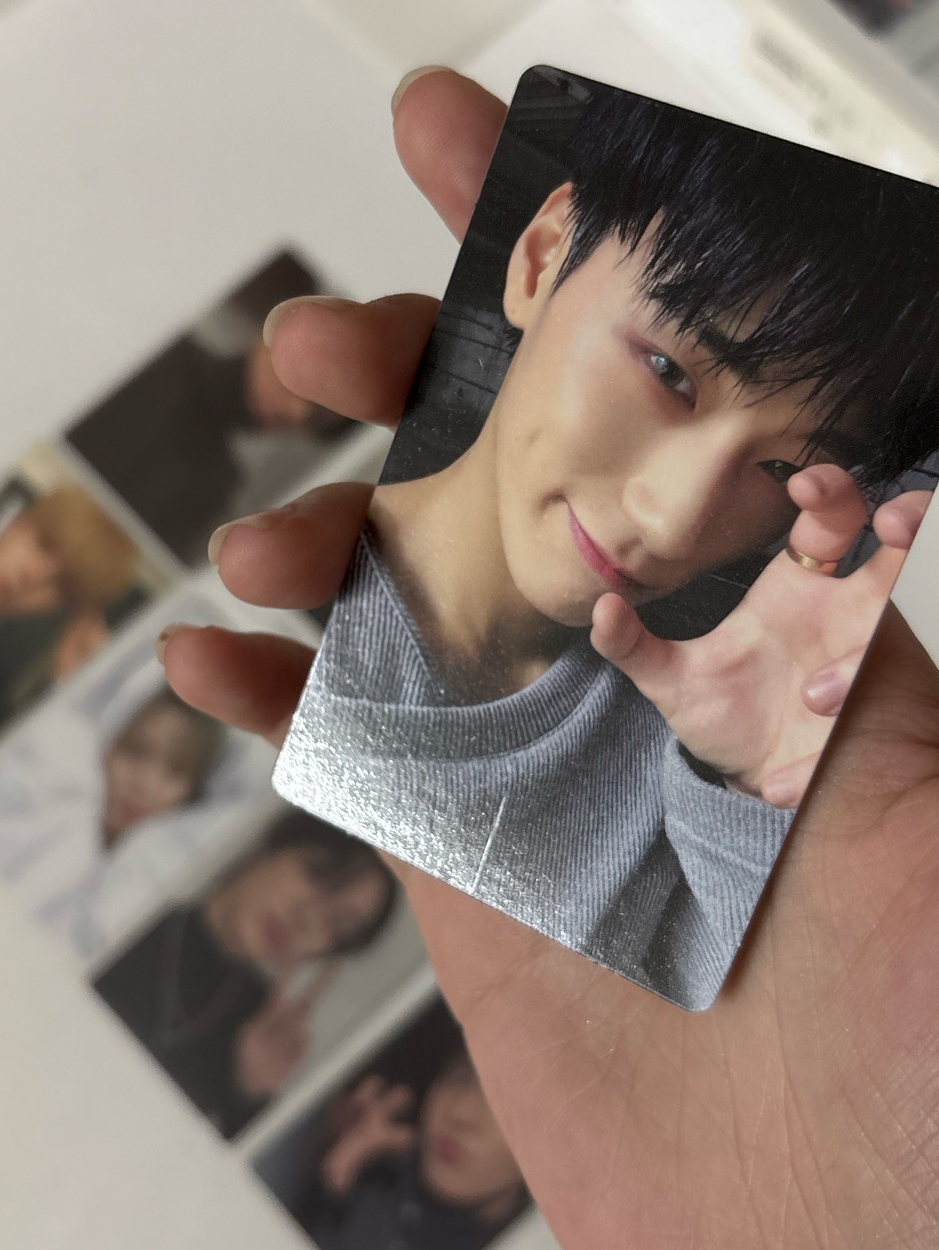 傘潤琦鍾不拆 貓抓傘有損 