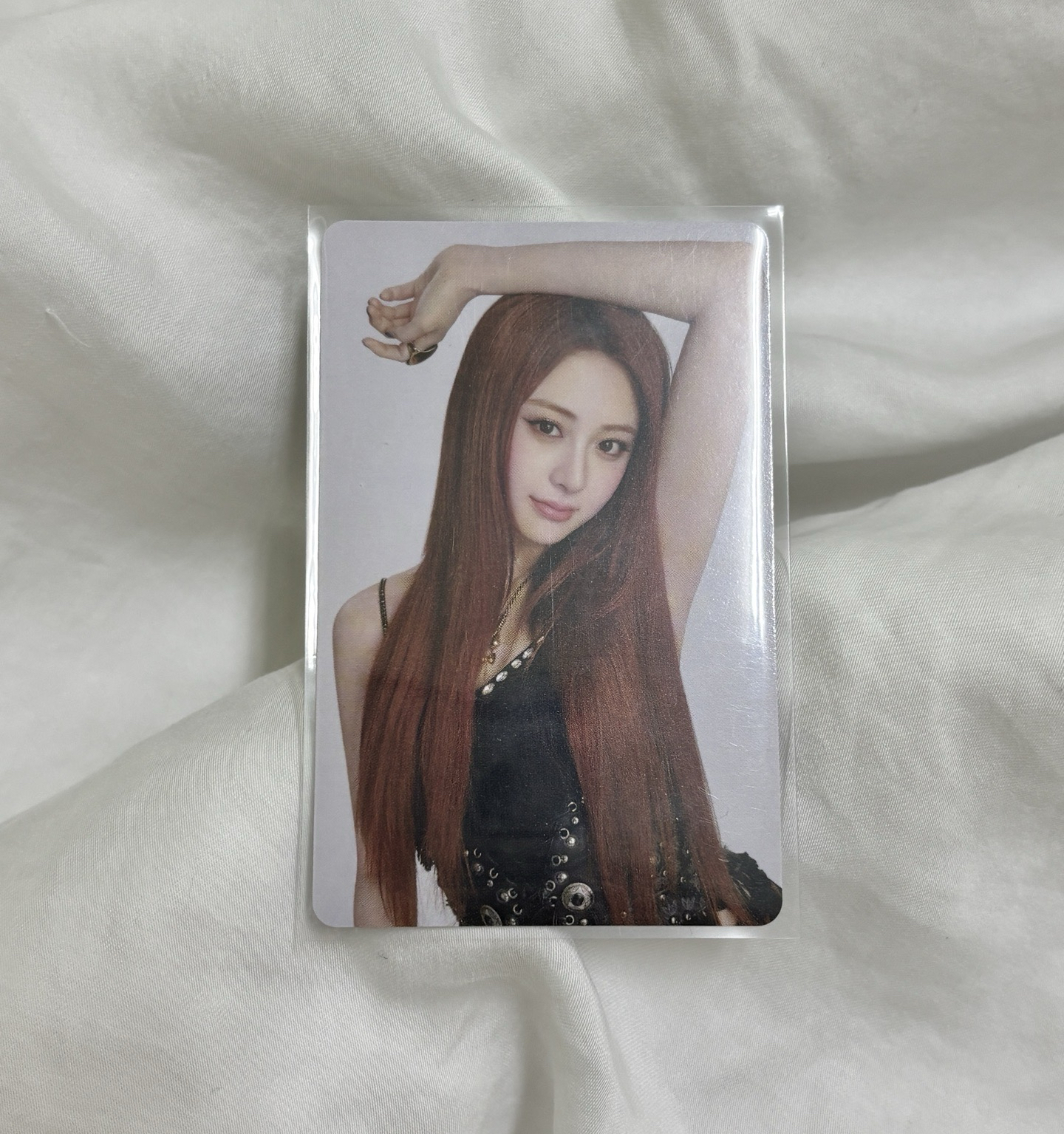 LE SSERAFIM YUNJIN 東蛋安可隨機卡