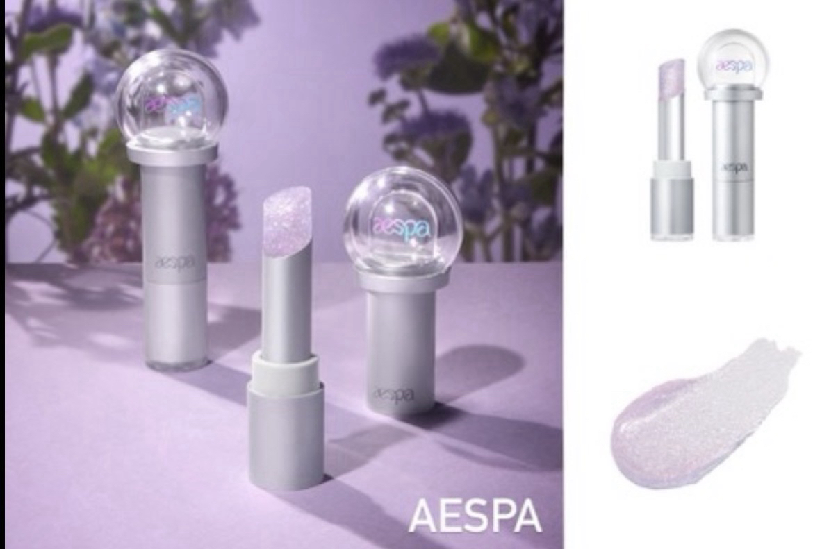 aespa官方手燈護唇膏