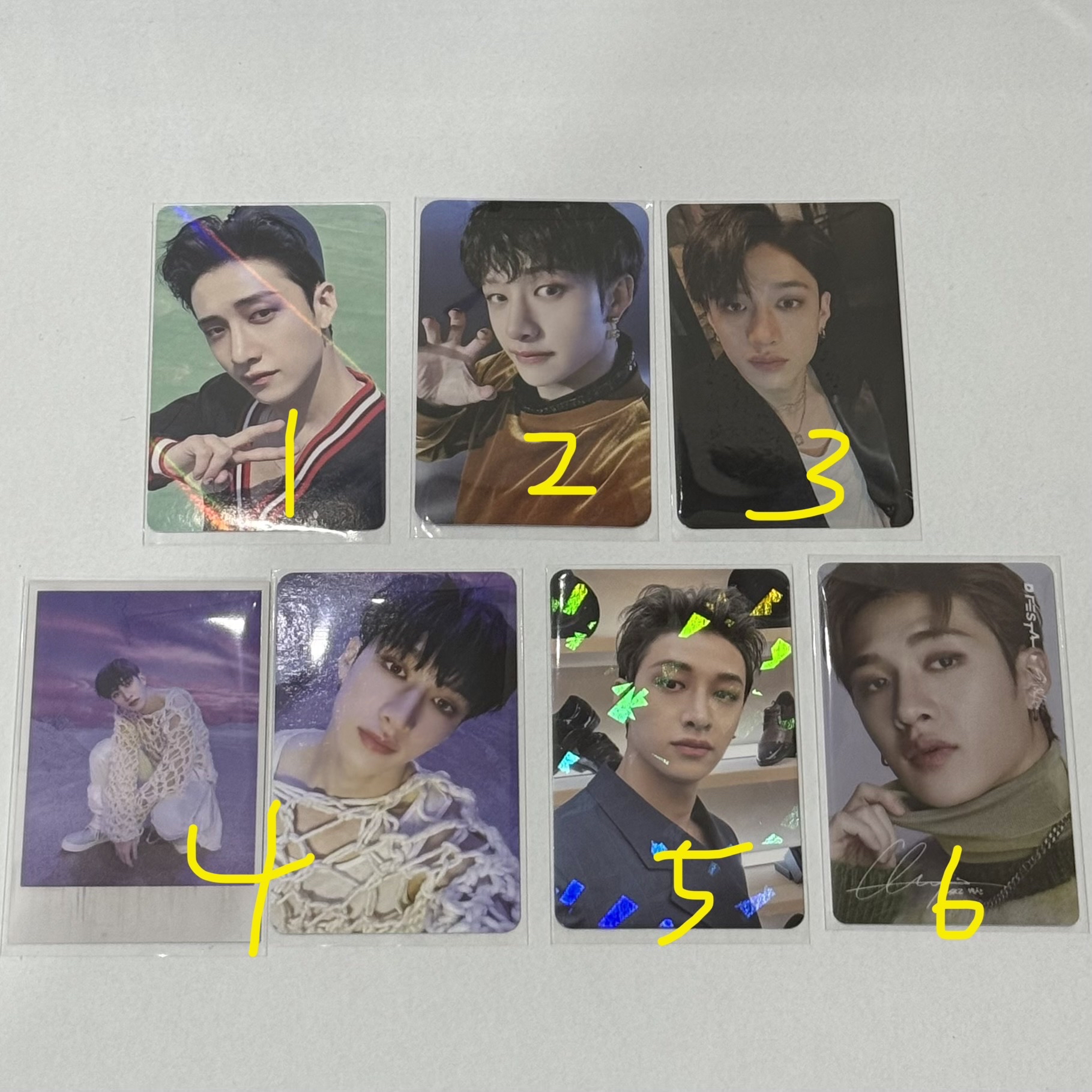 Stray Kids 小卡 (Bang Chan/Lee Know/Changbin/Hyunjin)