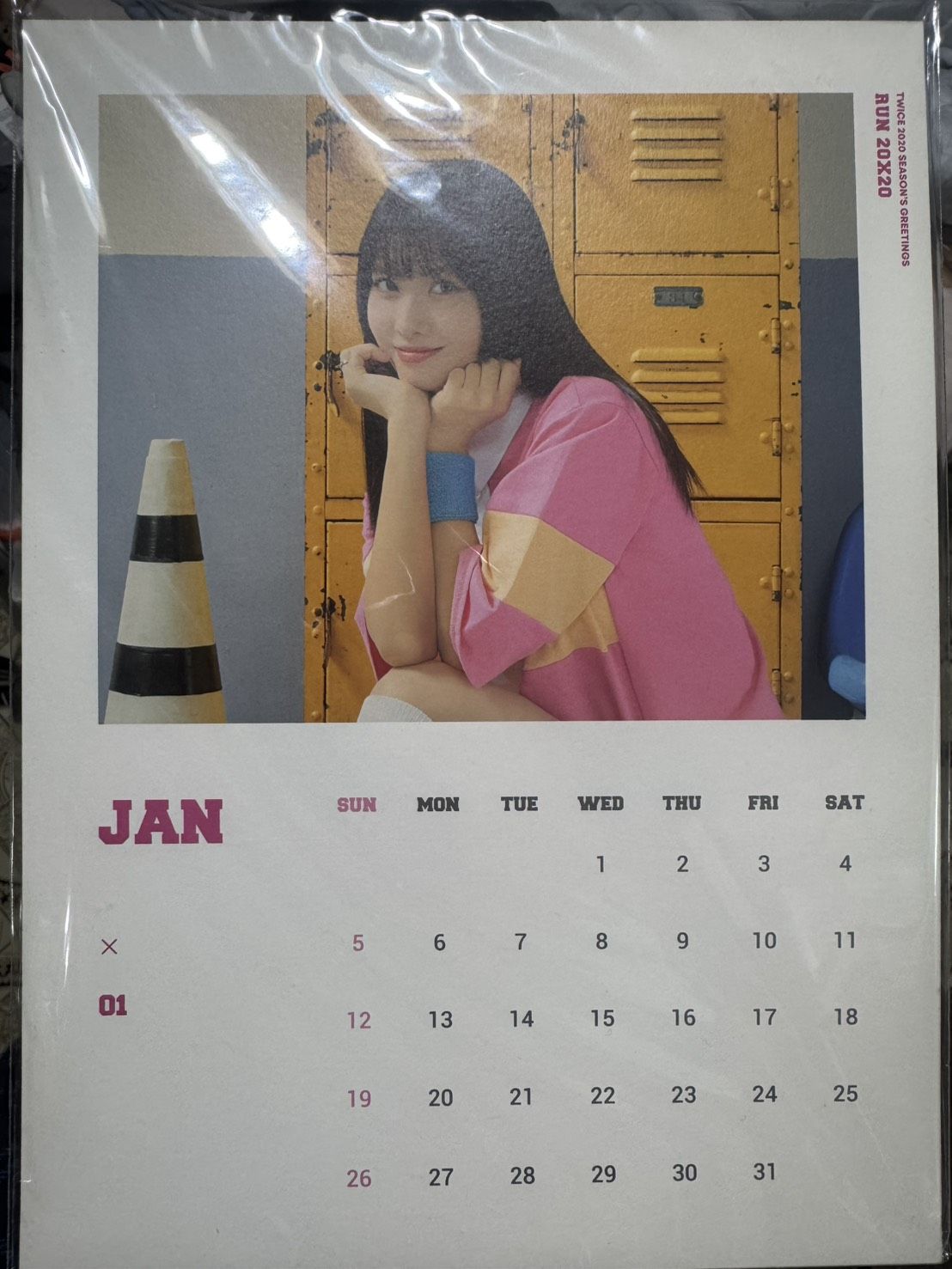 TWICE 2020 年曆 迷你海報月曆（全新未拆、不拆售）