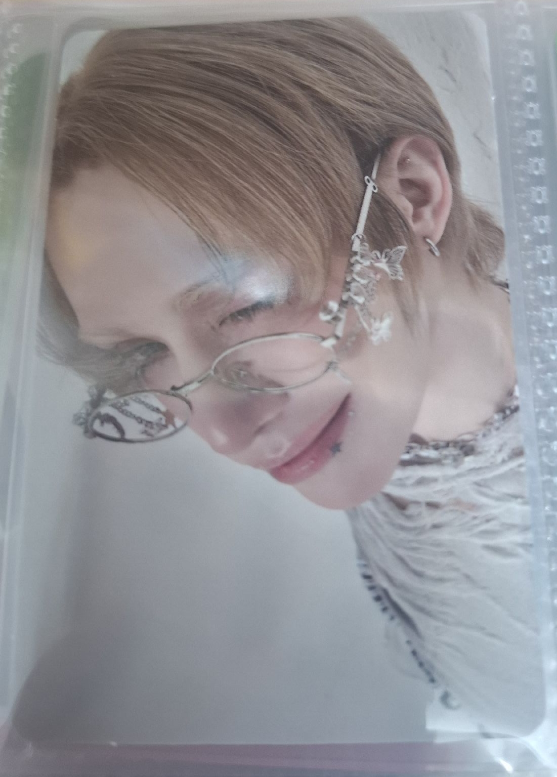 WUMUTI 看起來很罩的大姊姊