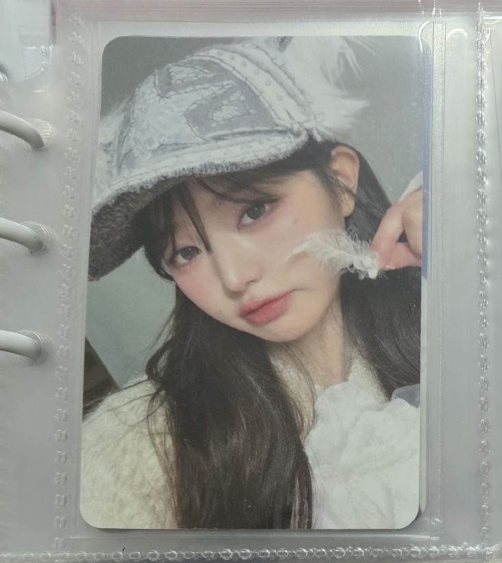 【保留中勿下單】IVE Empathy 羽毛員 特典 小卡 本體100