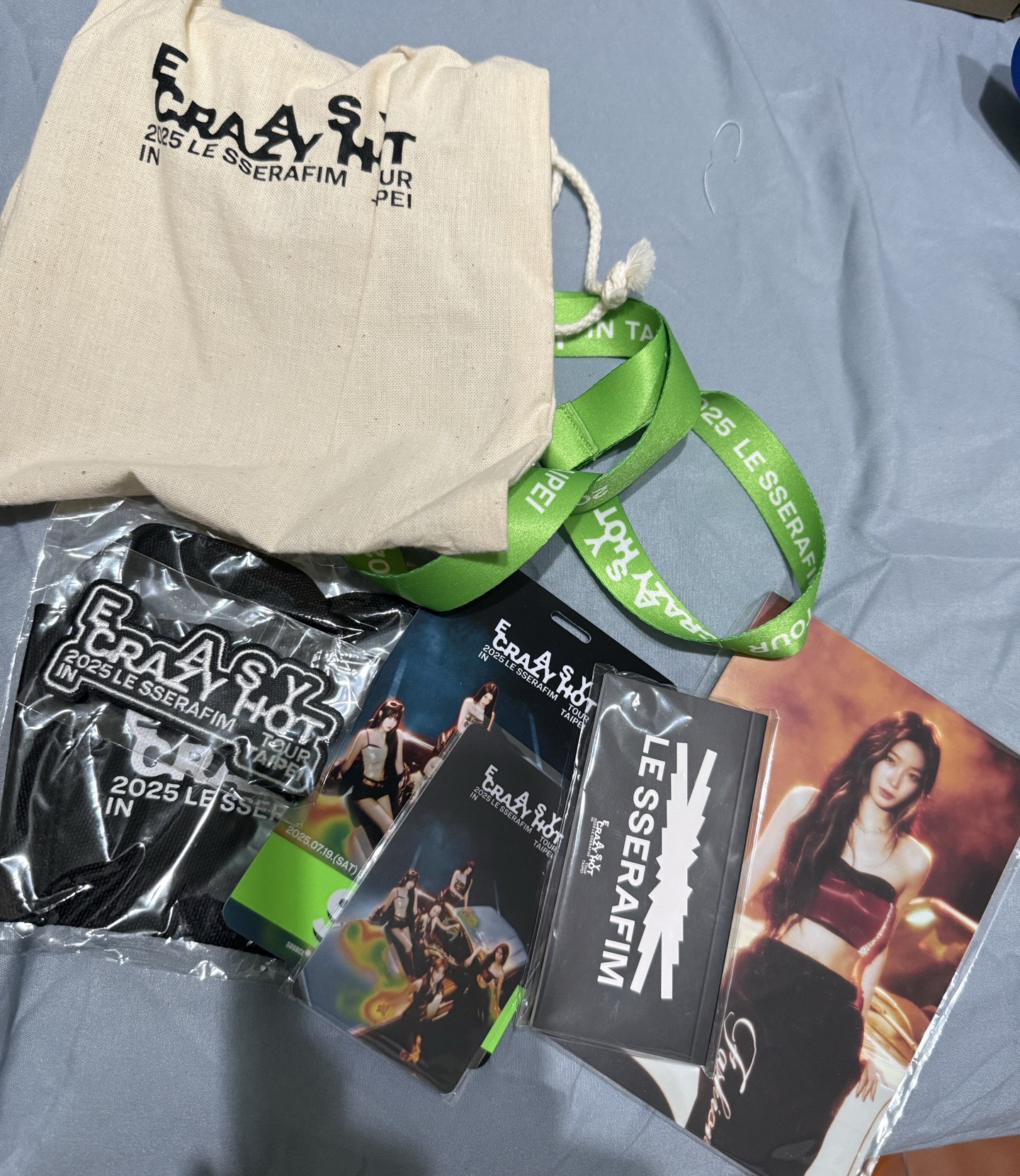 25‘巡迴 入場卡 / 場限卡 台北場紀念卡 真的可議 