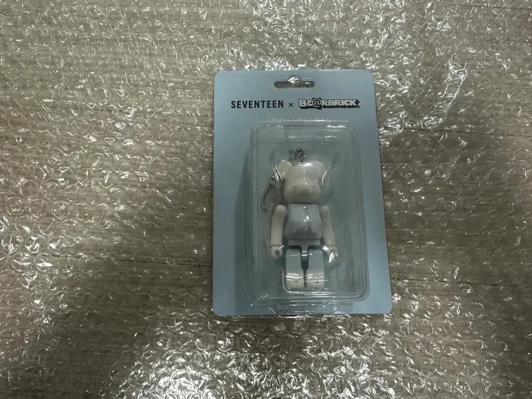 SEVENTEEN BE@RBRICK 庫柏力克 熊 
