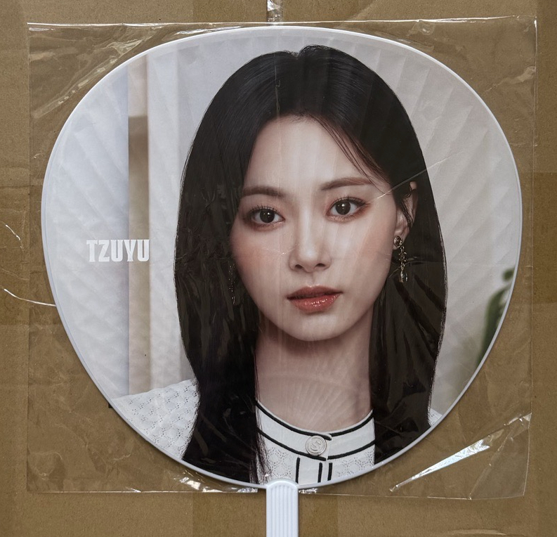 TWICE READY TO BE SPECIAL 子瑜 扇子