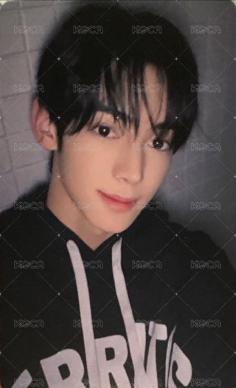 yzy北京簽售中背