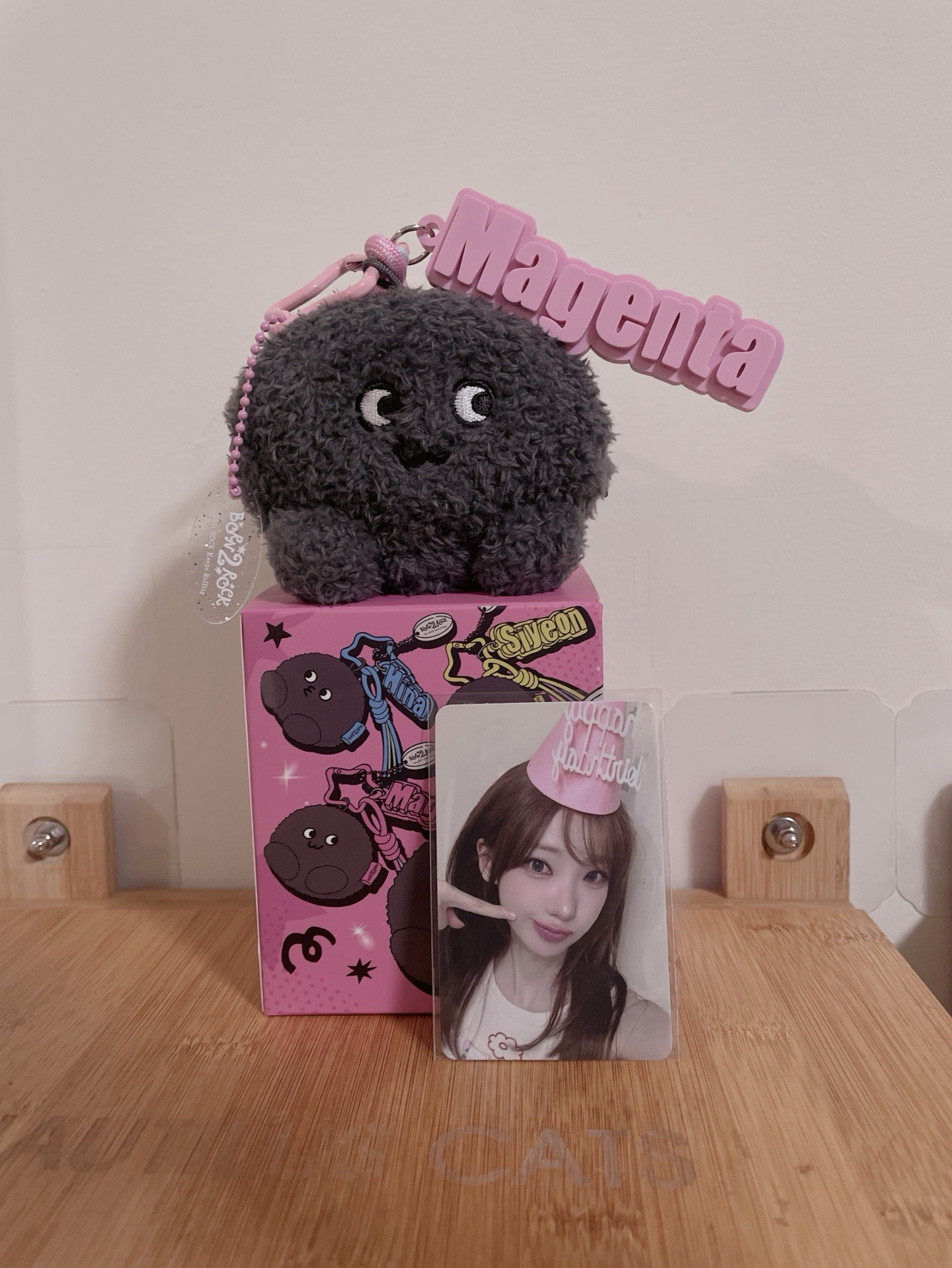 QWER 語音石頭娃娃 娜 塔