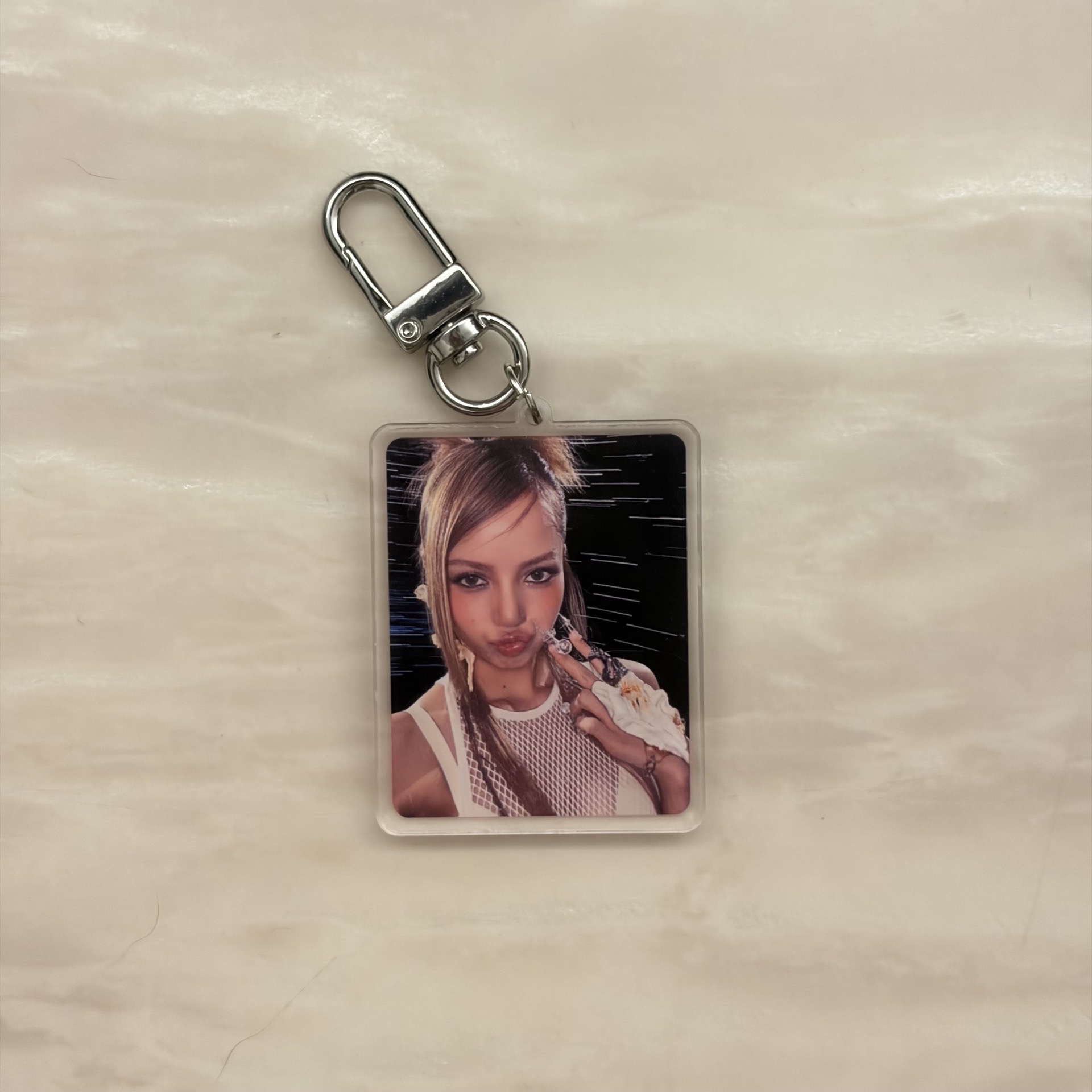 Lisa吊飾（全新膜未撕）