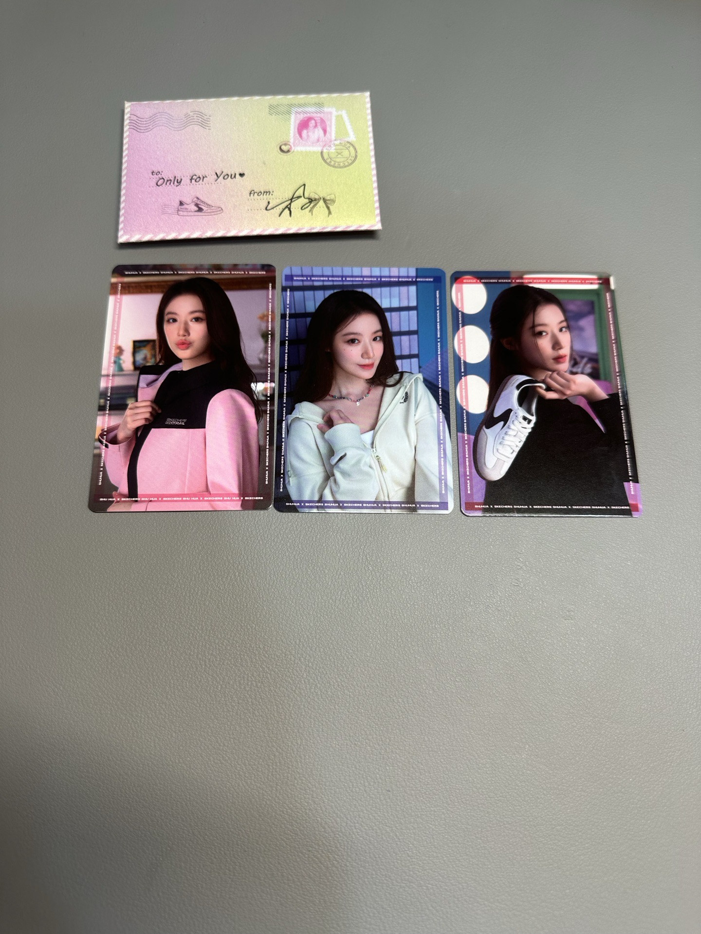 舒華代言卡一套