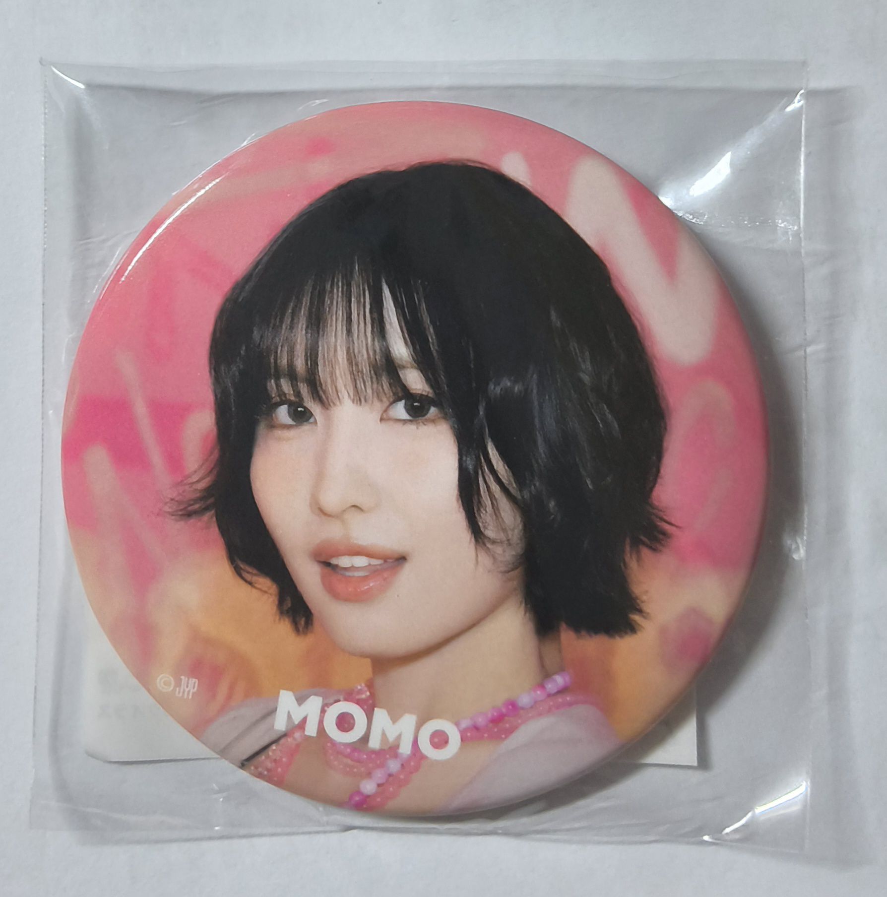 TWICE momo全新未拆徽章