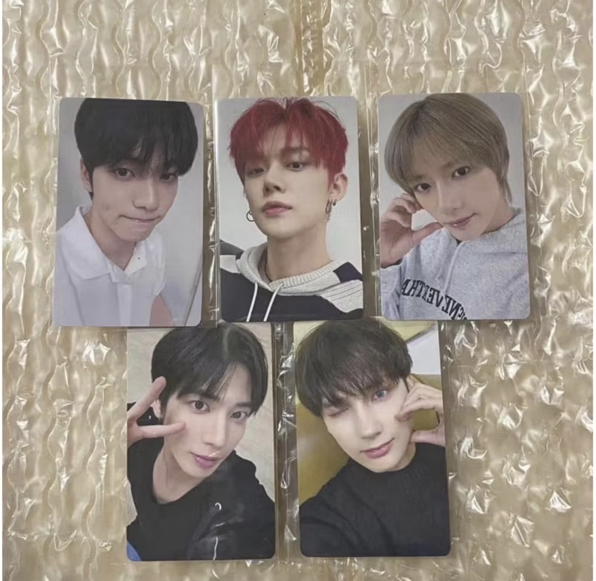 TXT 迷七 環球特典 幸運卡 杋圭 秀彬 休寧小卡