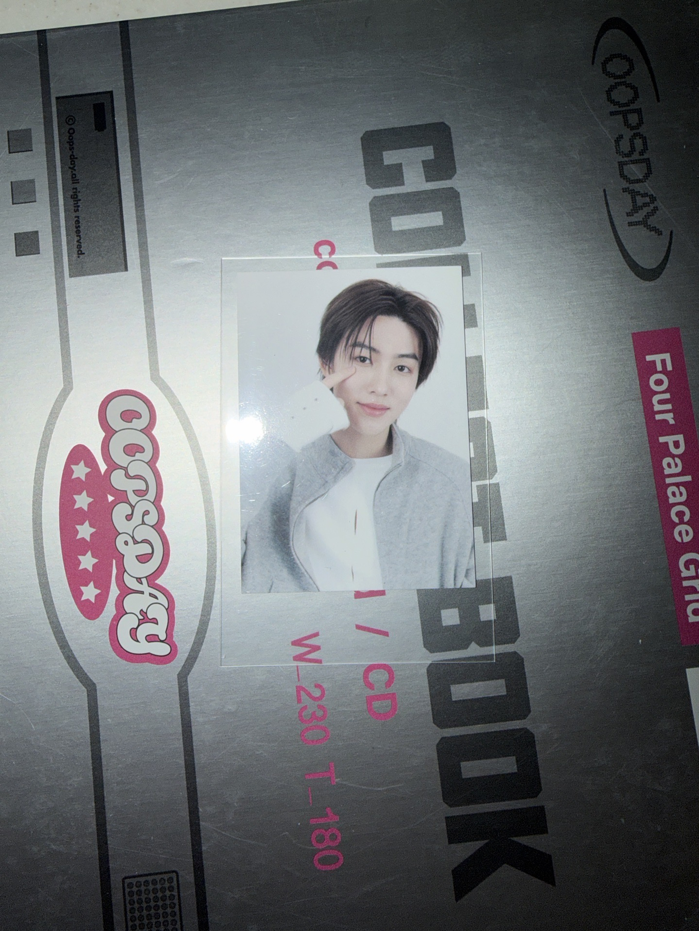 ｜Cortis｜隱眼卡 成玹