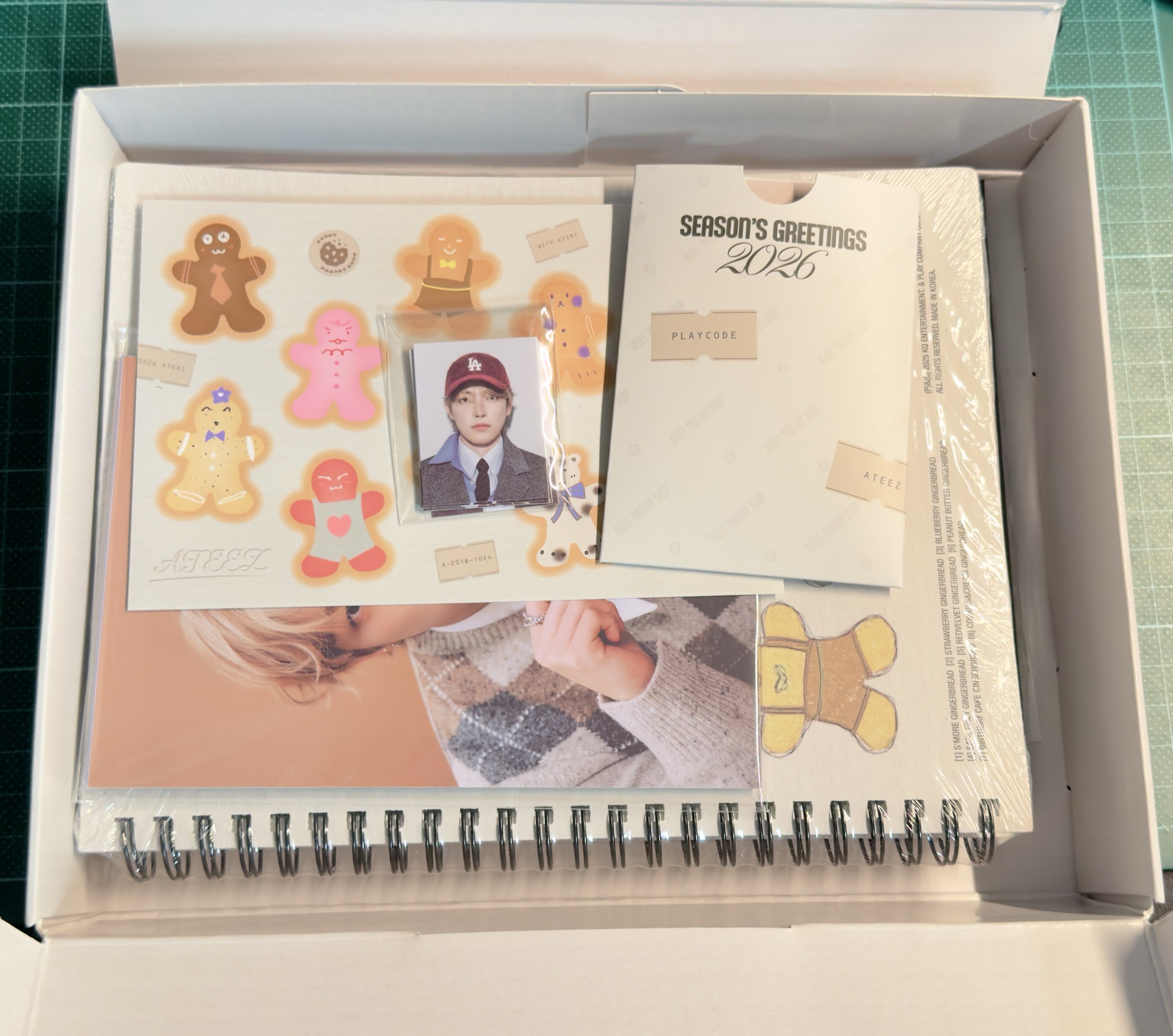 已拆2026年曆(無吊飾、小卡)