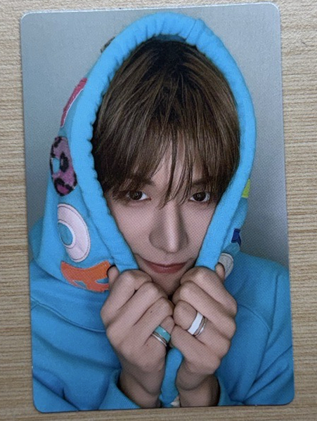 one and only 會員限定帽T 周邊卡