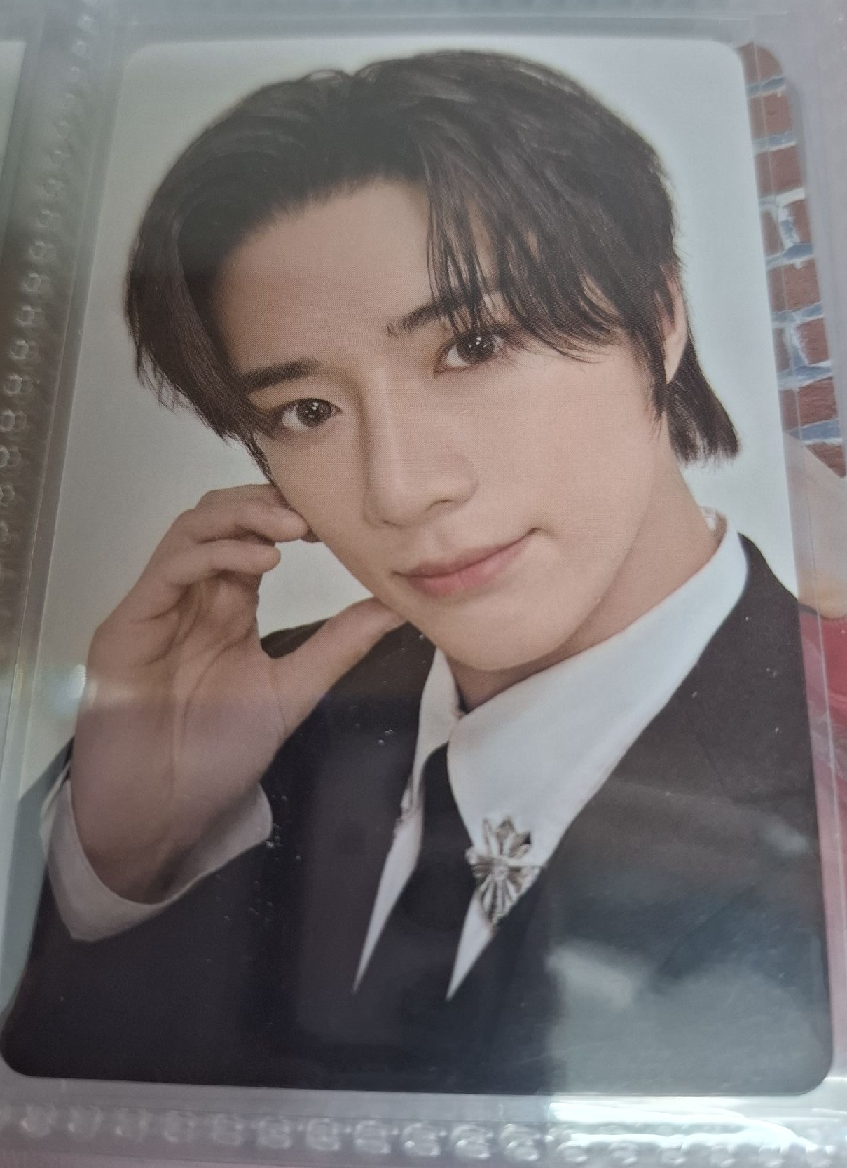 HEART ATTACK 西裝杋圭 愛心臉頰