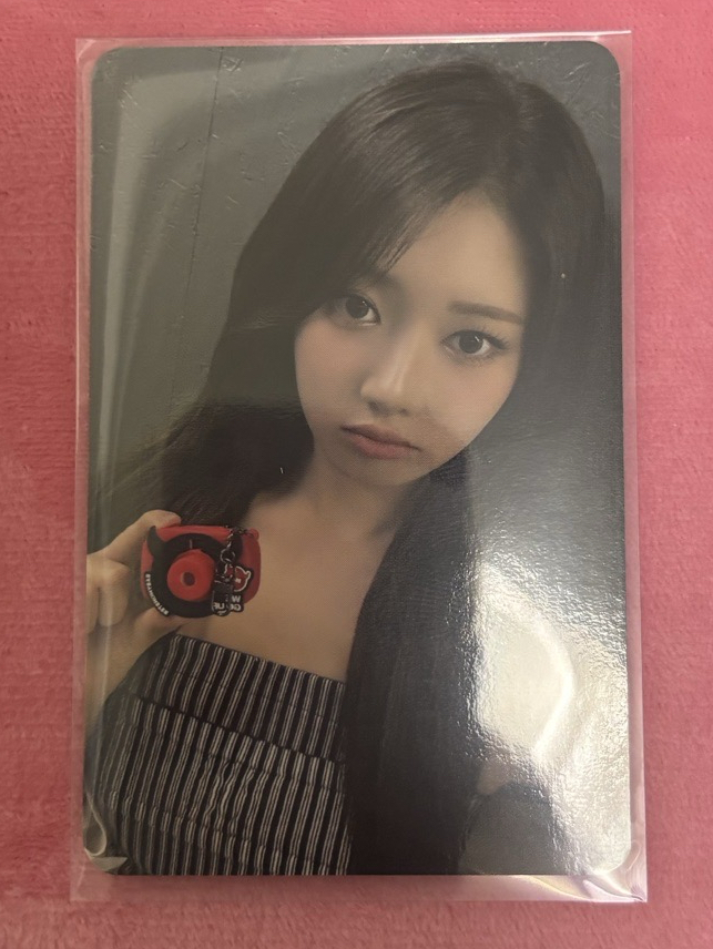 Rora WE GO UP 專卡