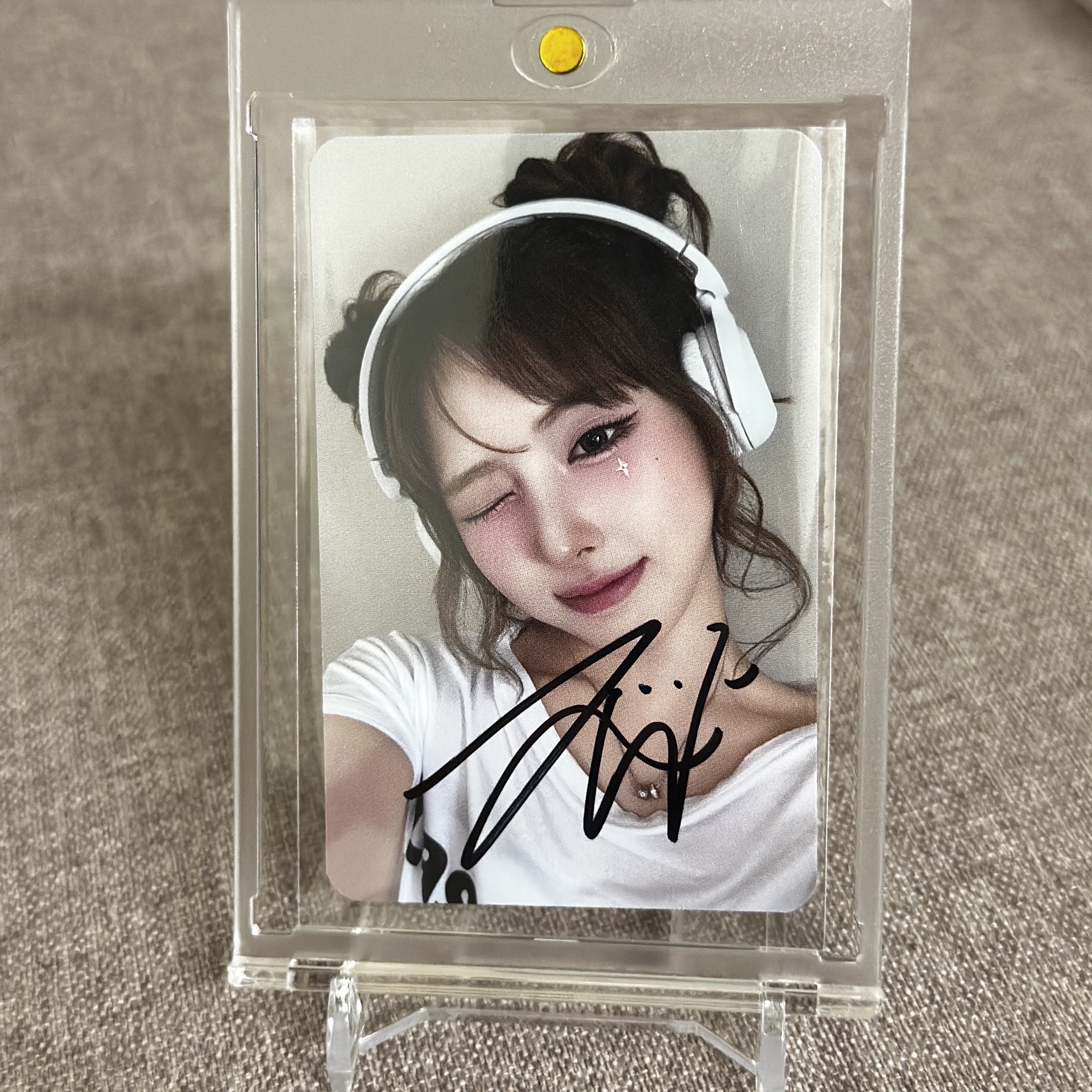 NMIXX 耳機友 親簽卡