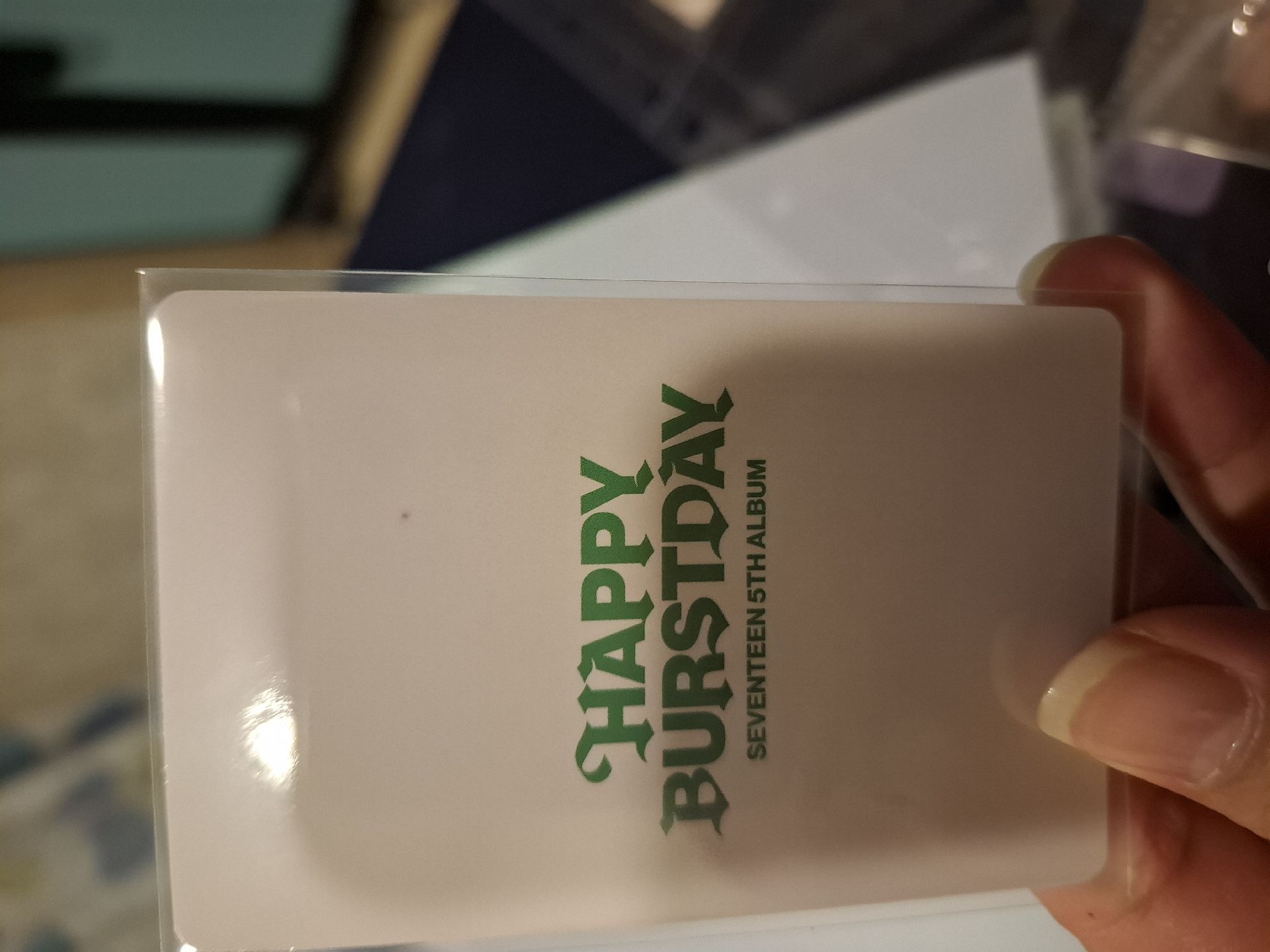 8（卡背有黑點）