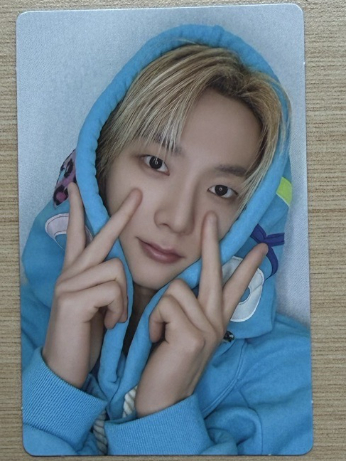 one and only 會員限定帽T 周邊卡 sungho