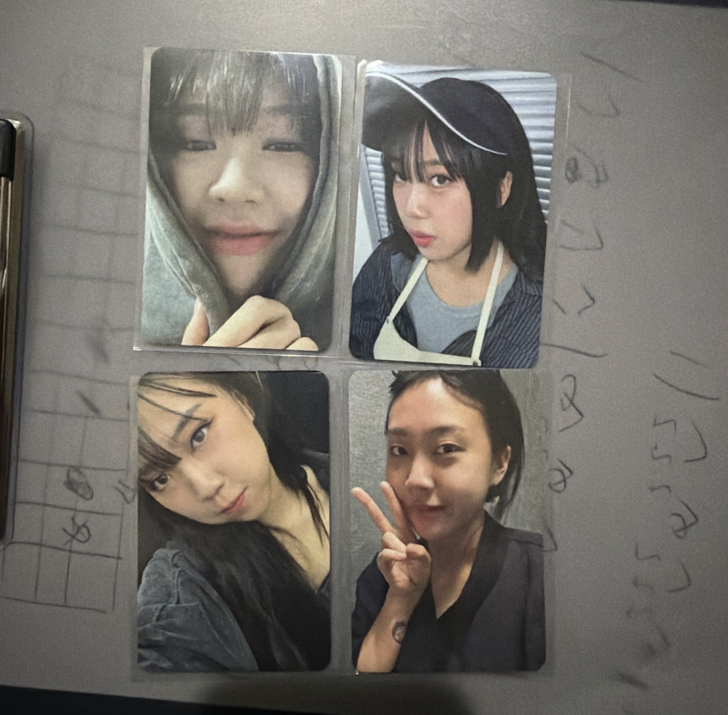 李泳知專卡4張售