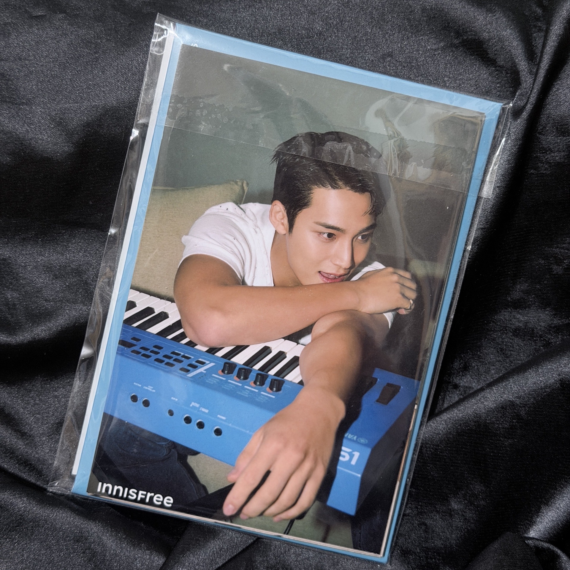 奎 innisfree 代言明信片